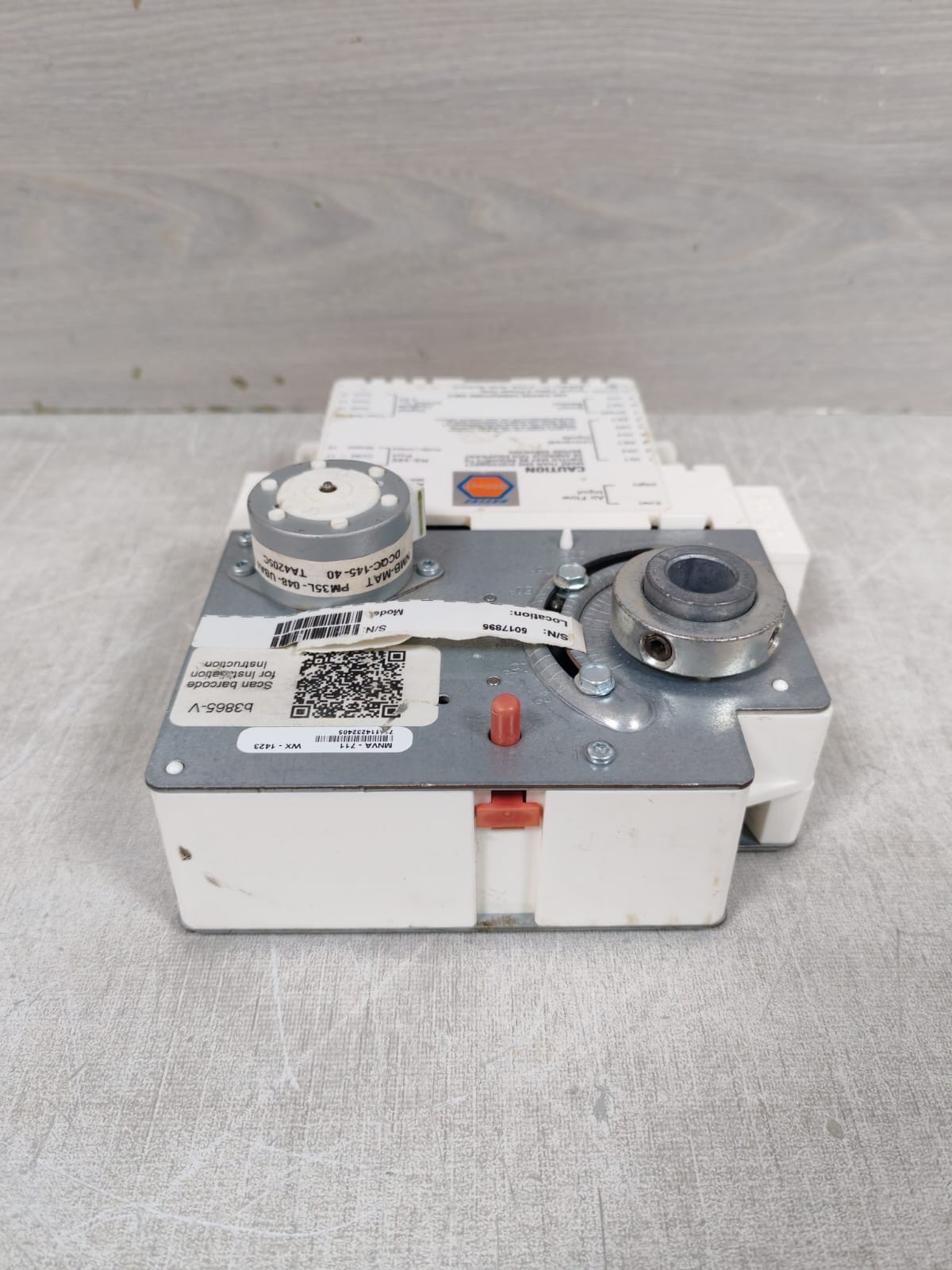 Schneider Electric B3865-V SCHNEIDER ELECTRIC B3865-V ANDOVER CONTINUUM 865V 10