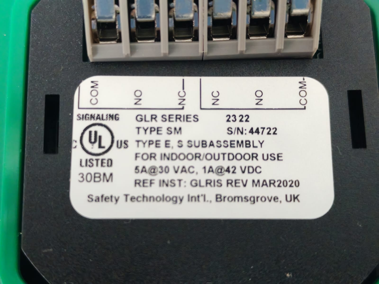 STI GLR101EX-EN STI GLOBAL RESET GREEN EMERGENCY EXIT NO SHIELD DPDT GLR101EX-EN 8
