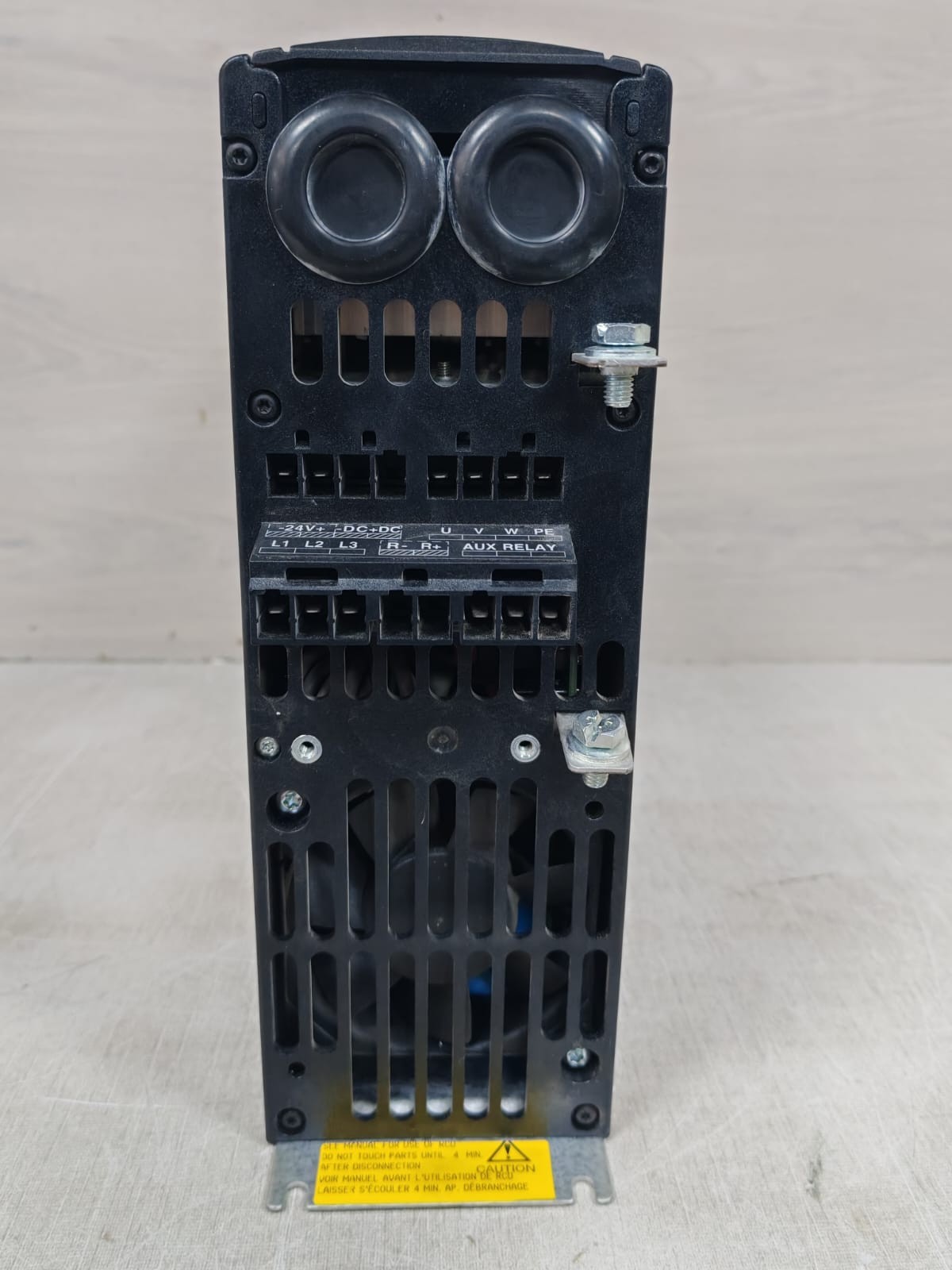 Danfoss 175Z0814 Danfoss VLT 5000 175Z0814 Frequency Converter Drive Without Control 4