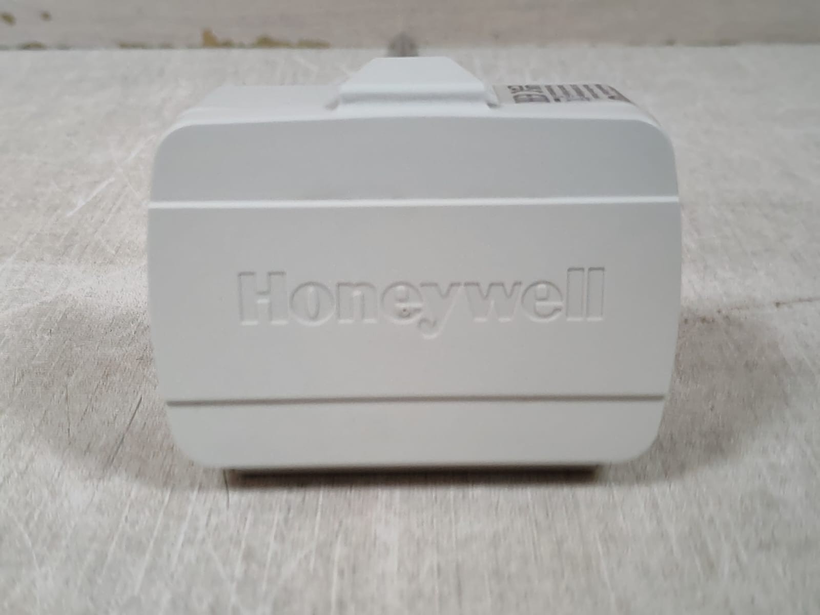 Honeywell VF00-3B65NW HONEYWELL VF00-3B65NW TEMPERATURE SENSOR PT 1000 2
