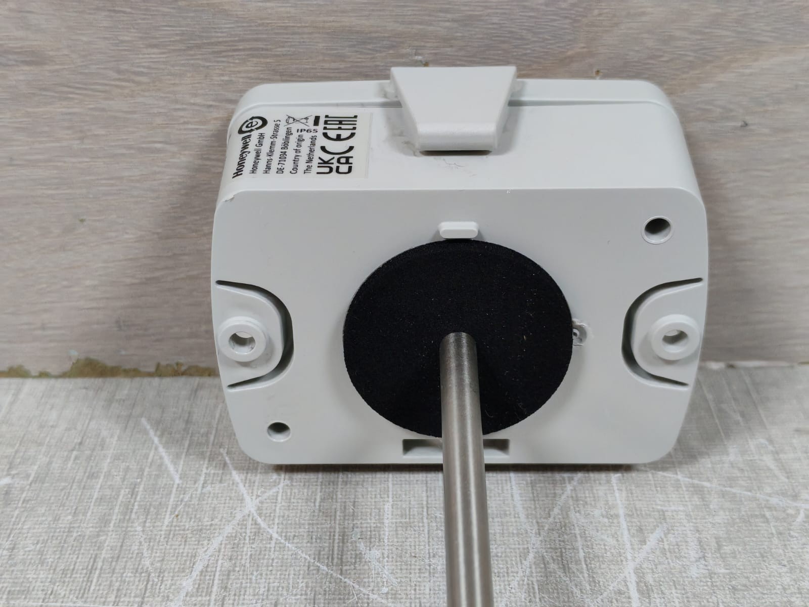 Honeywell VF00-3B65NW HONEYWELL VF00-3B65NW TEMPERATURE SENSOR PT 1000 9