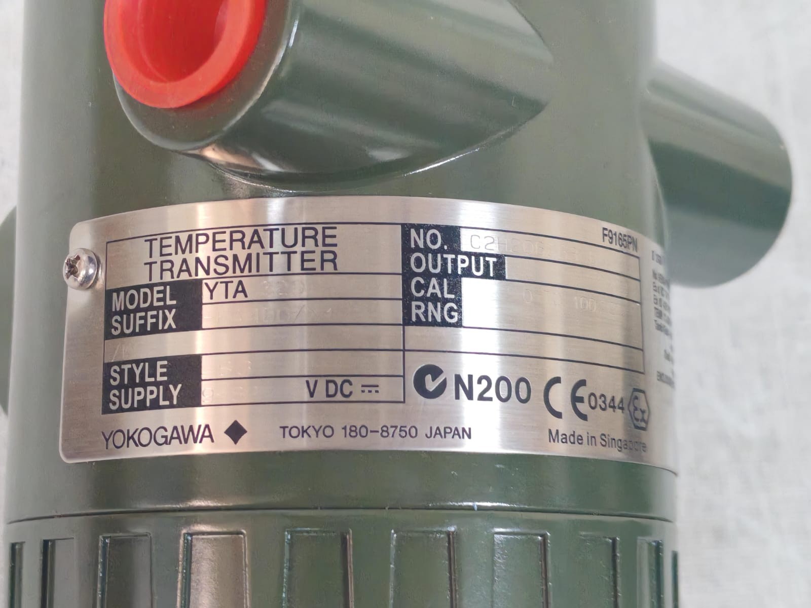 Yokogawa YTA320 FA4DD/X1 STYLE S3 YOKOGAWA YTA320 FA4DD/X1 STYLE S3 TEMPERATURE TRANSMITTER-NEW W/ FILTHY BOX 8