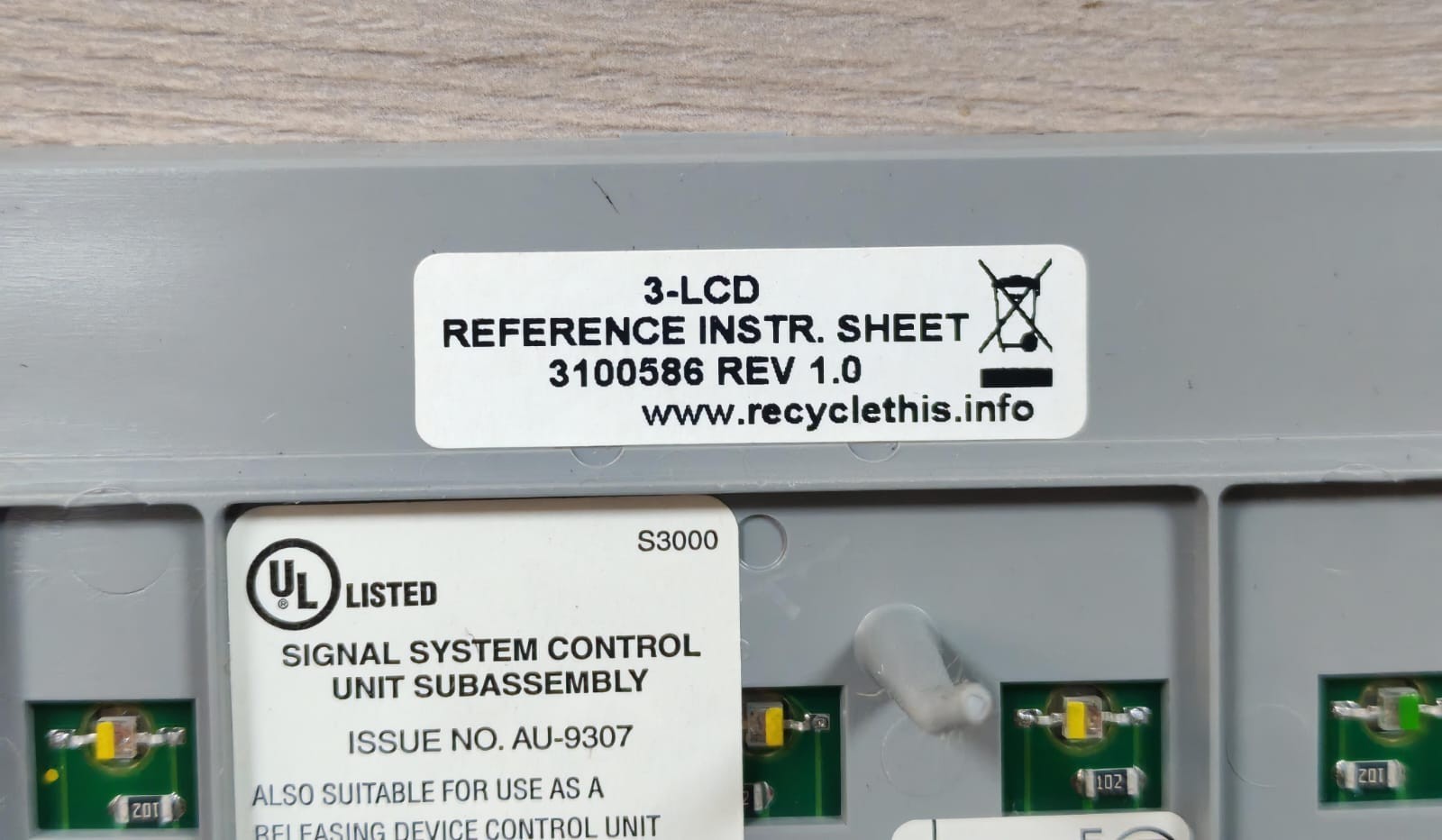 EST EDWARDS EDWARDS EST EDWARDS 3 -LCD DISPLAY MODULE 6
