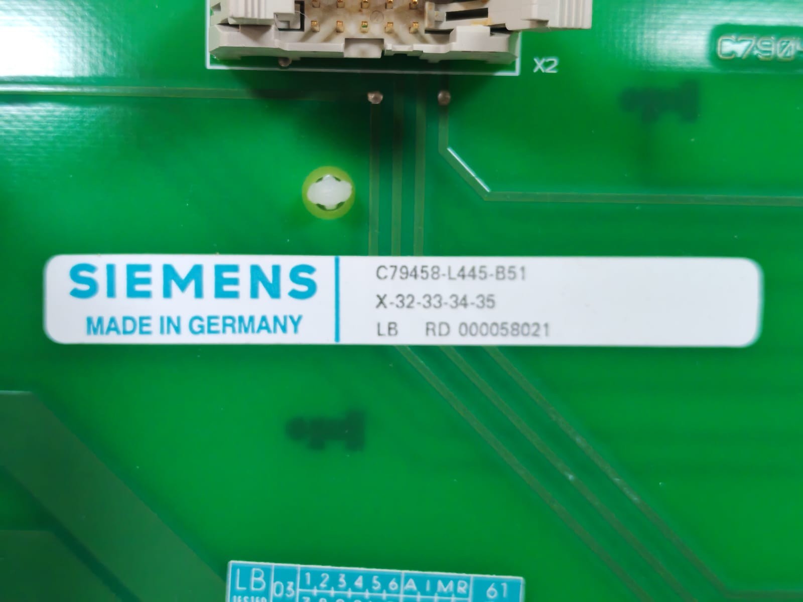 Siemens C79458-L445-B51 / C79040-A6310-C386-02-87 SIEMENS C79458-L445-B51 / C79040-A6310-C386-02-87 MODULE 3
