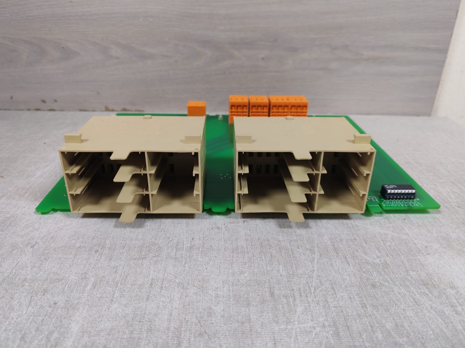 Siemens C79458-L445-B51 / C79040-A6310-C386-02-87 SIEMENS C79458-L445-B51 / C79040-A6310-C386-02-87 MODULE 10