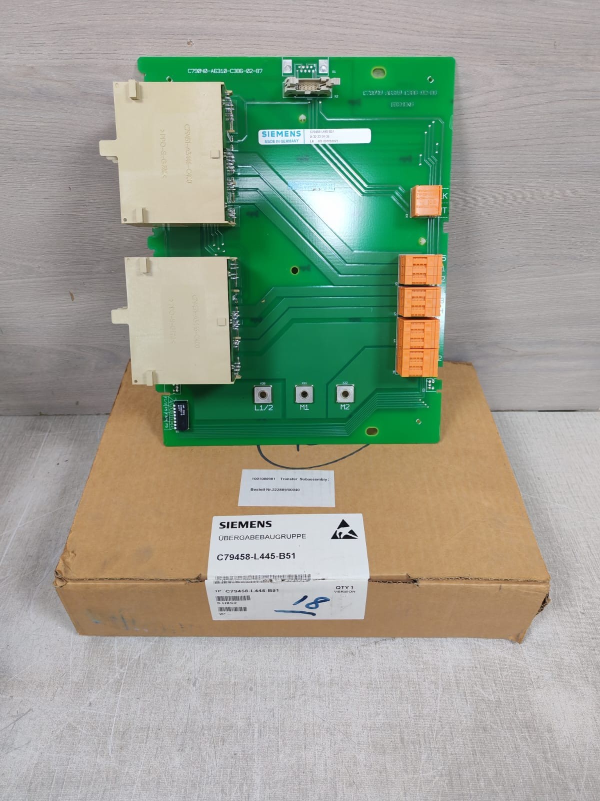 SIEMENS C79458-L445-B51 / C79040-A6310-C386-02-87 MODULE