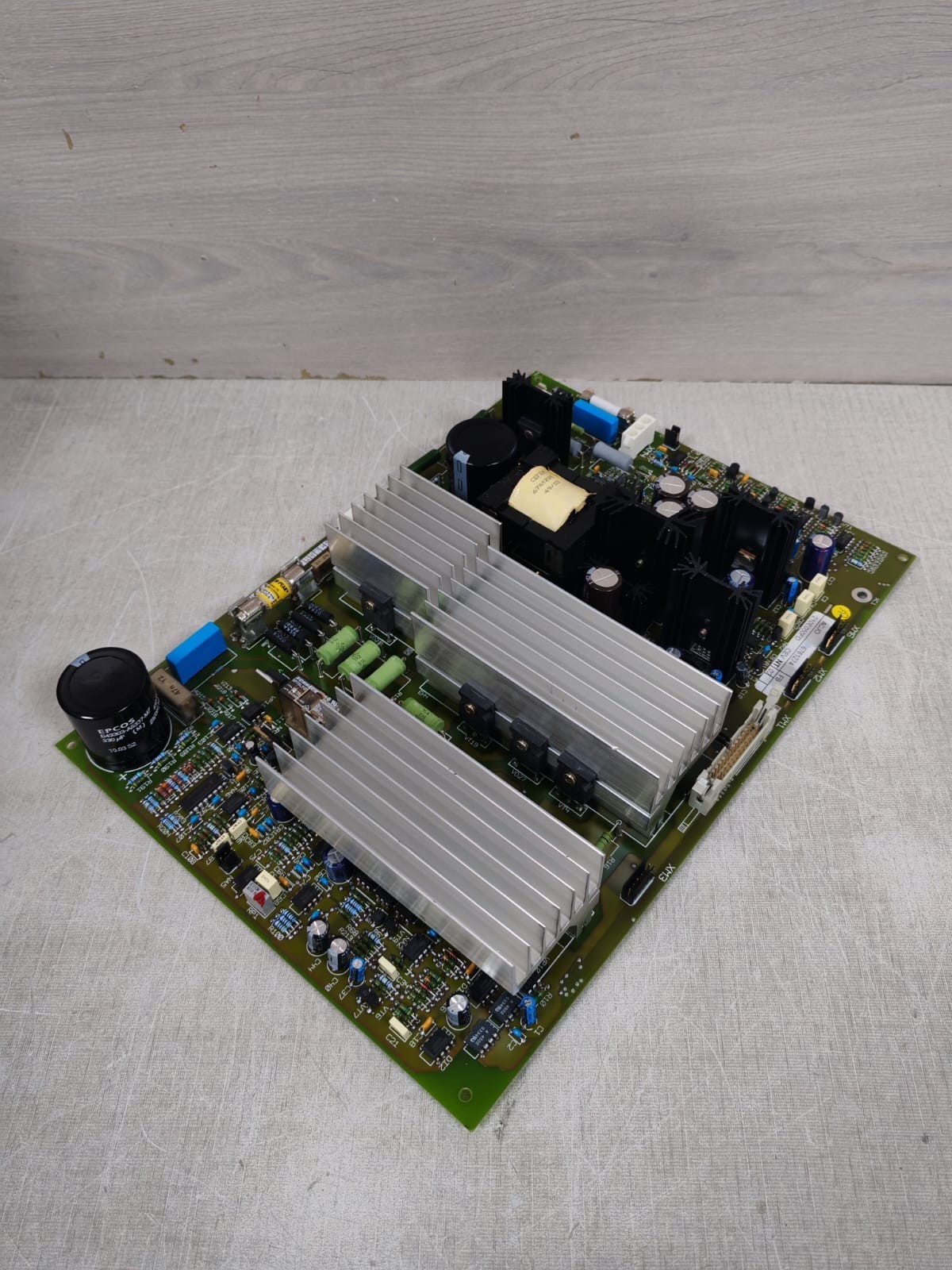 MGE ACJO 6761274 /210E050FD / 6761273XD-2FA MGE ACJO 6761274 /210E050FD / 6761273XD-2FA CIRCUIT BOARD 6
