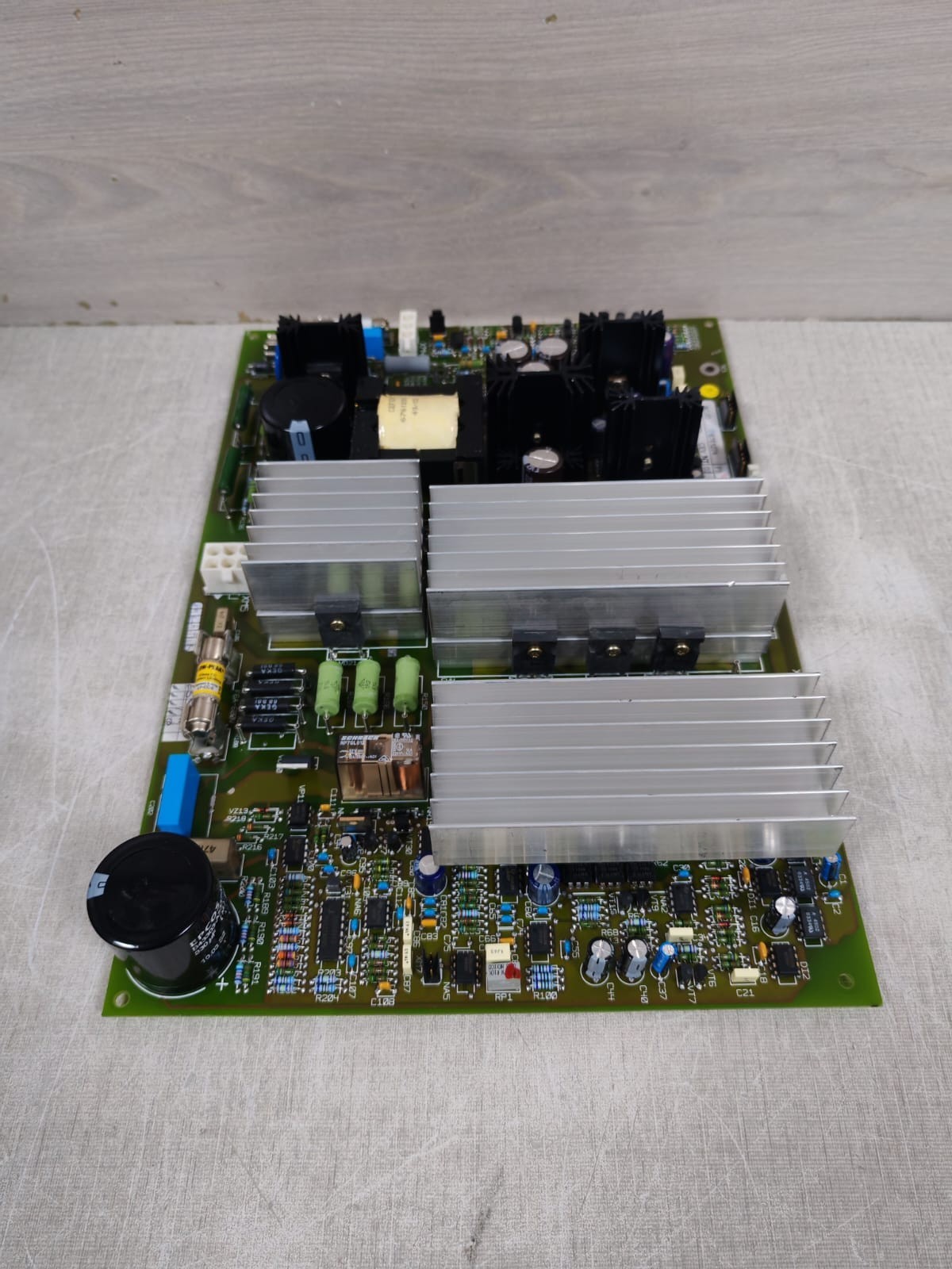 MGE ACJO 6761274 /210E050FD / 6761273XD-2FA MGE ACJO 6761274 /210E050FD / 6761273XD-2FA CIRCUIT BOARD 9