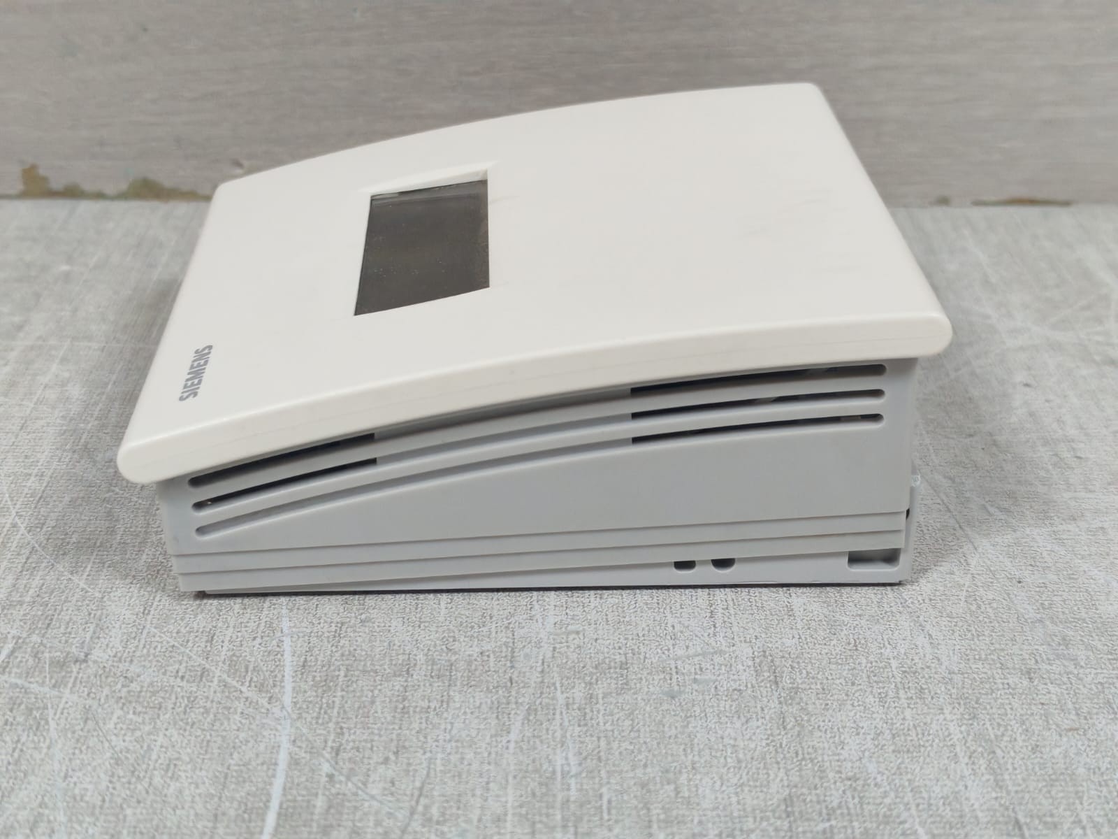 Siemens QAA2061D SIEMENS QAA2061D ROOM TEMPERATURE SENSOR 5