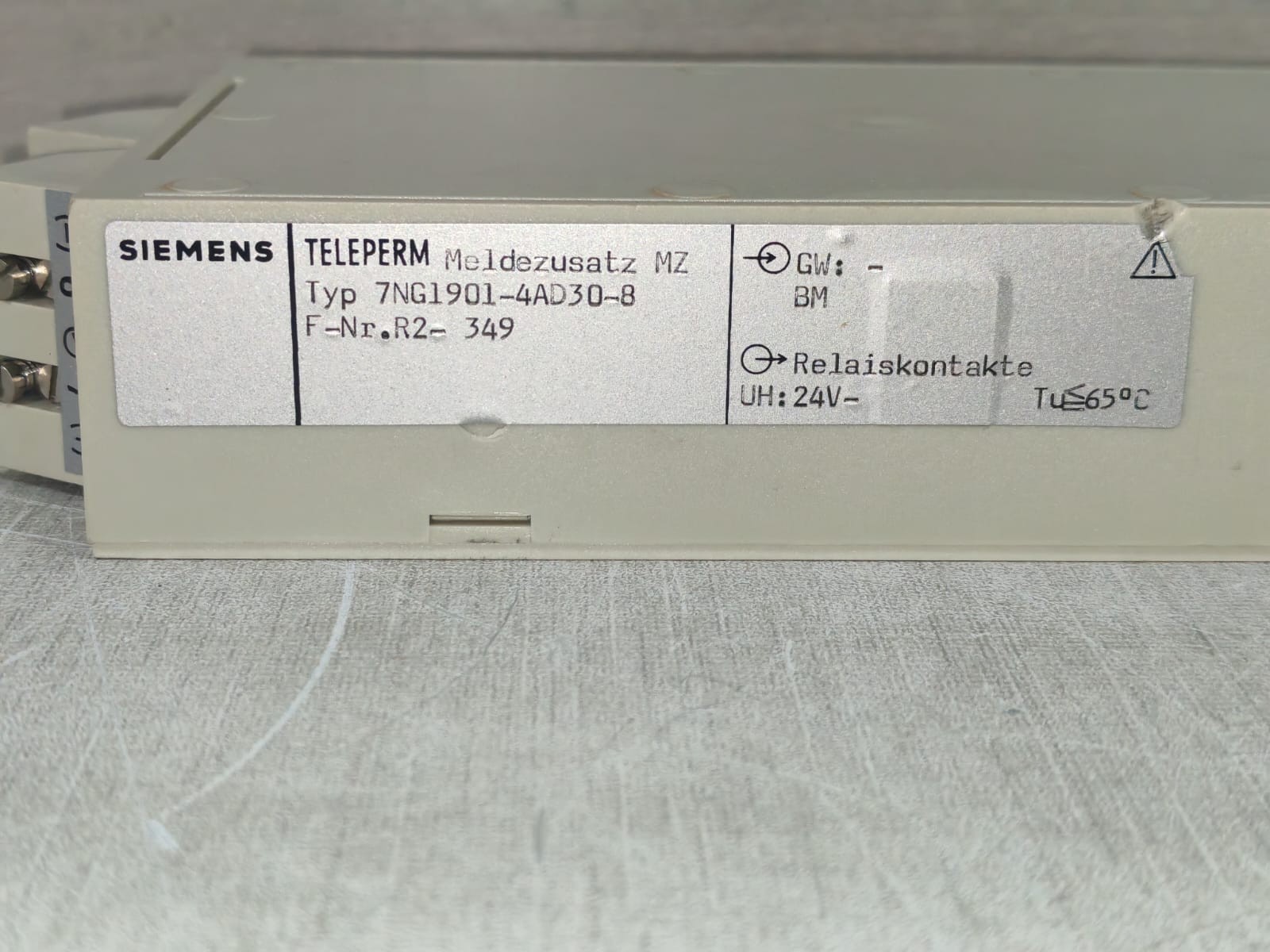 Siemens 7NG1901-4AD30-8 SIEMENS TELEPERM 7NG1901-4AD30-8 MELDEZUSATZ MZ 4