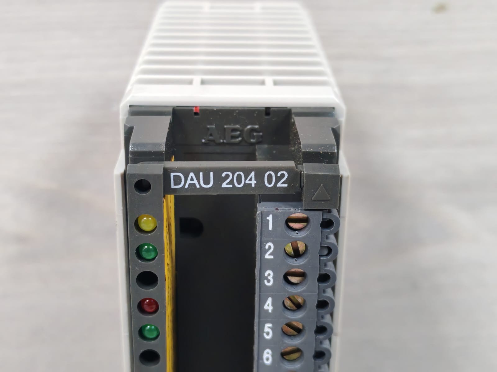 Schneider AS-BDAU-204 SCHNEIDER A120-COMPACT AS-BDAU-204 4 CHANNEL ANALOG OUTPUT 3
