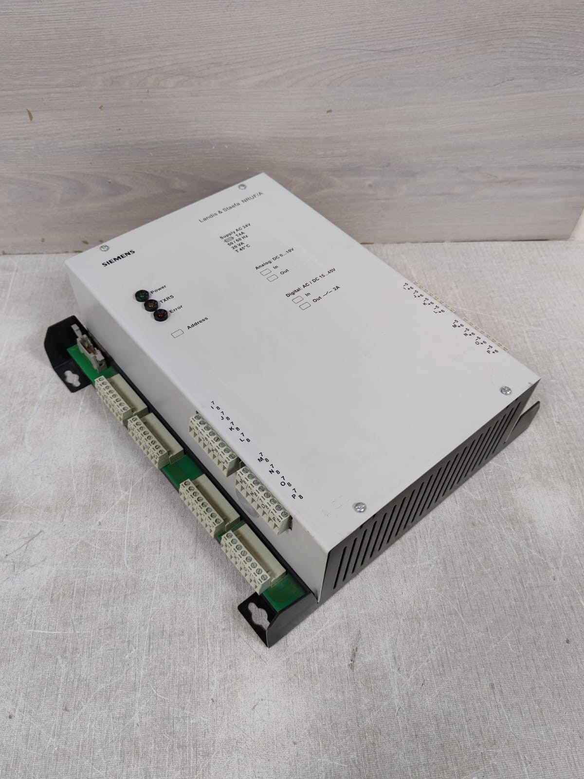 SIEMENS LANDIS & STAEFA NRUF/A SIEMENS LANDIS & STAEFA NRUF/A CONTROLLER AC 24V 4