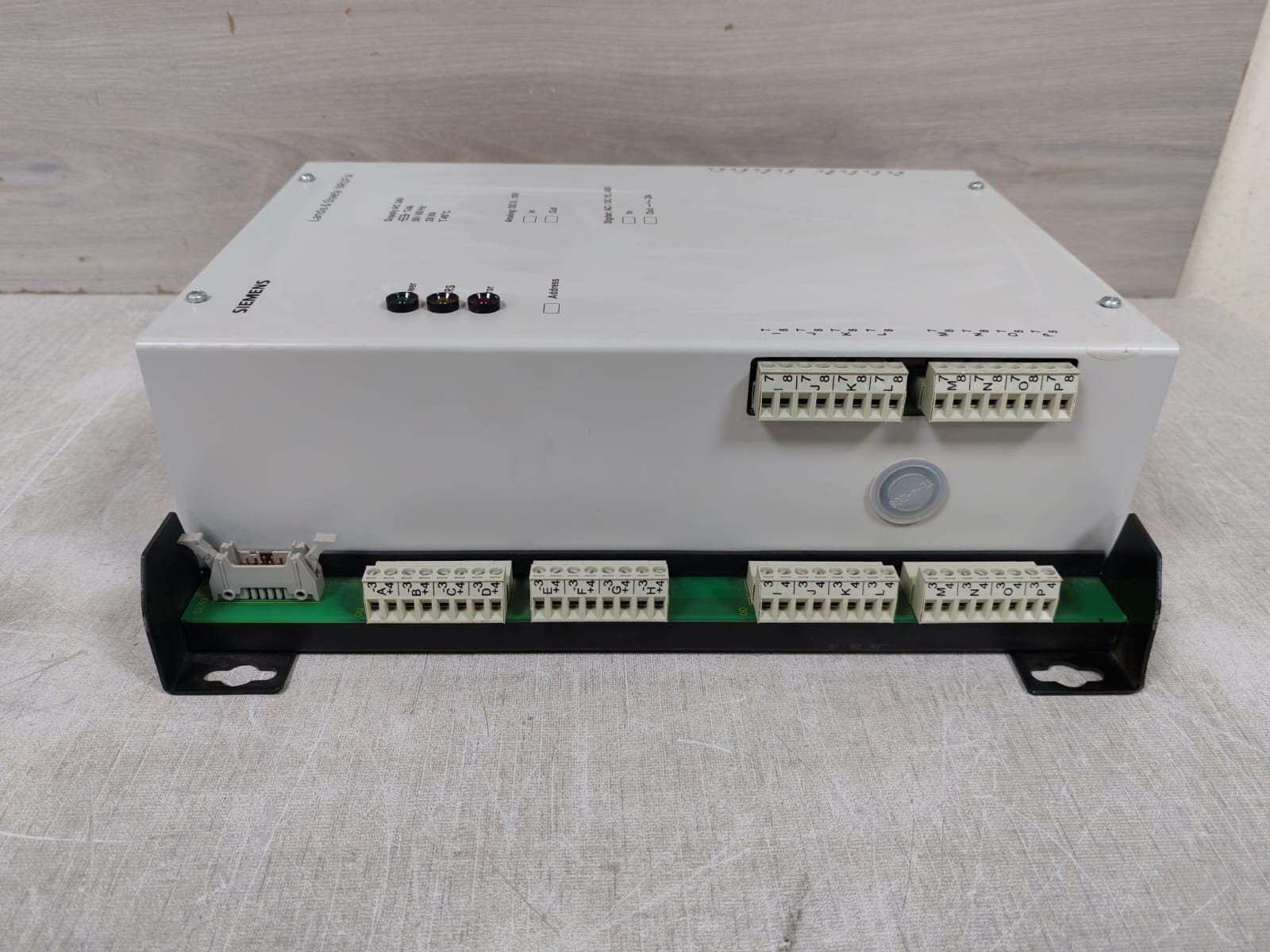 SIEMENS LANDIS & STAEFA NRUF/A SIEMENS LANDIS & STAEFA NRUF/A CONTROLLER AC 24V 7