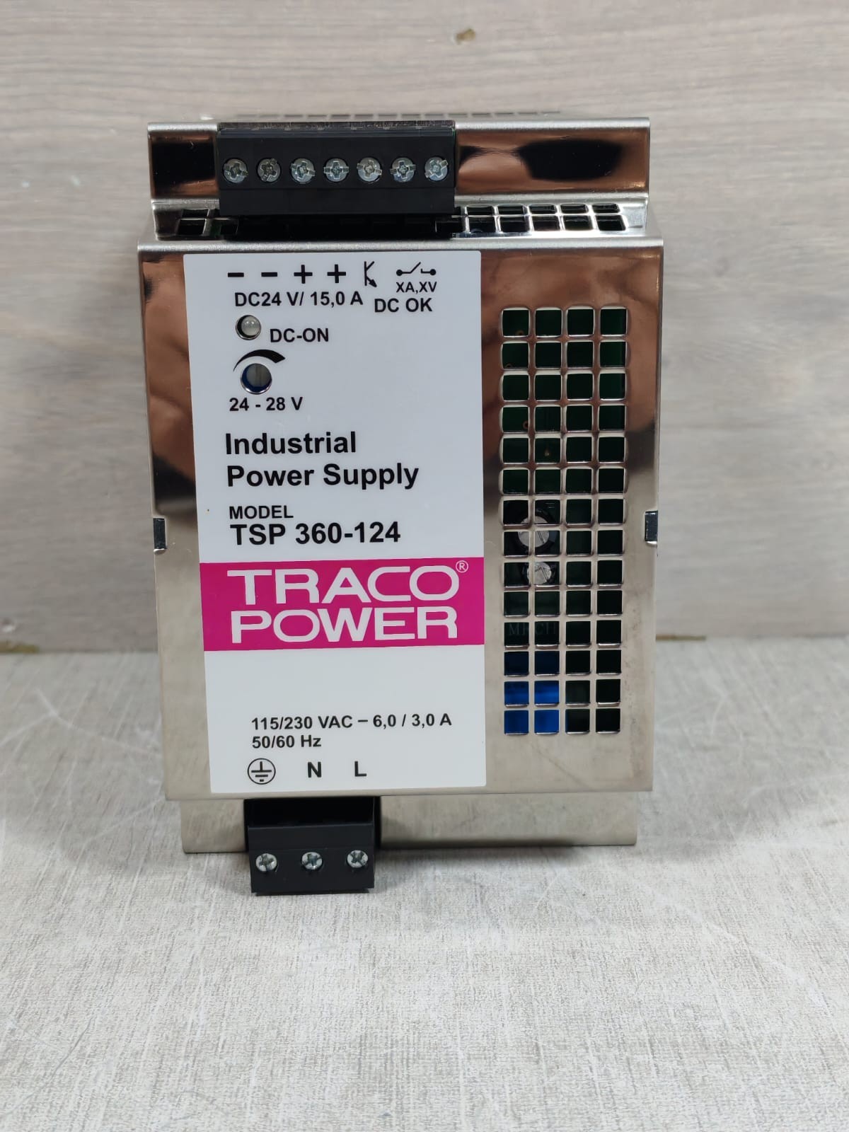 TRACOPOWER TSP 360-124 TRACO POWER TSP 360-124 INDUSTRIAL POWER SUPPLY 115-230VAC 2