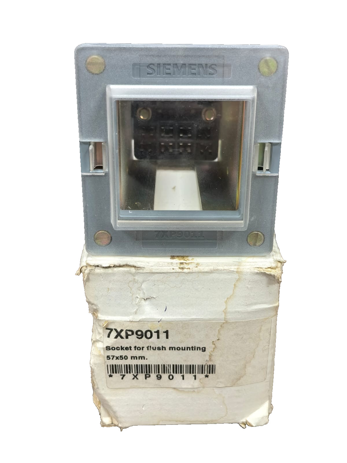 SIEMENS 7XP9011 SOCKET FOR FLUSH MOUNTING 57X50 MM