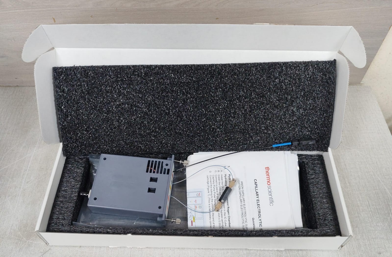 THERMO 072053 DIONEX CCES 300 THERMO 072053 DIONEX CCES 300 9