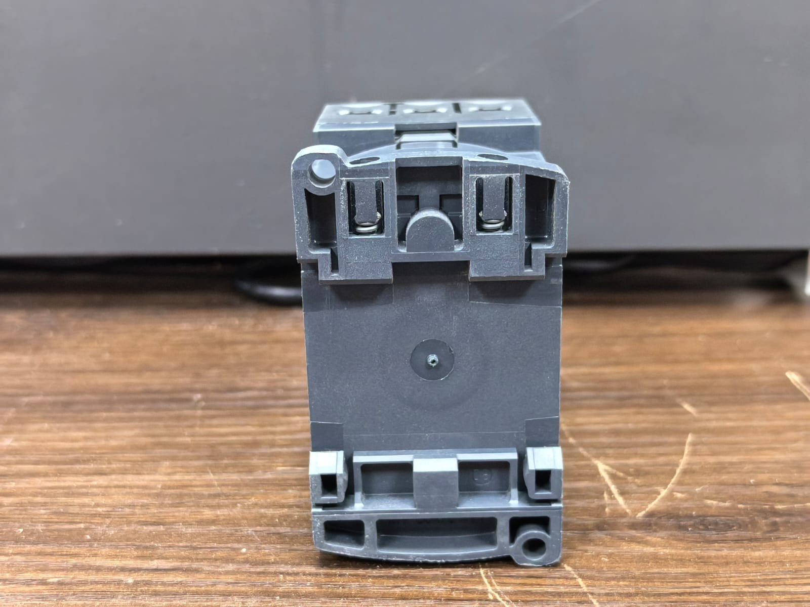 Telemecanique LC1D12/LC1D12FD TELEMECANIQUE LC1D12/LC1D12FD CONTACTOR 110VDC 10