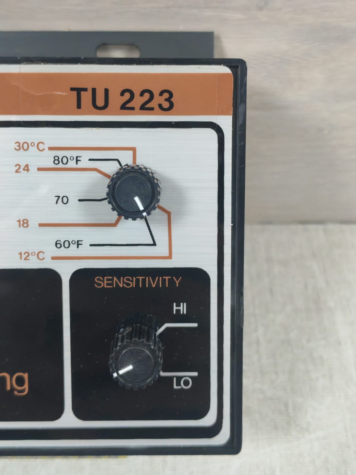 Liebert TU223 LIEBERT TU223 TEMPERATURE CONTROL 4