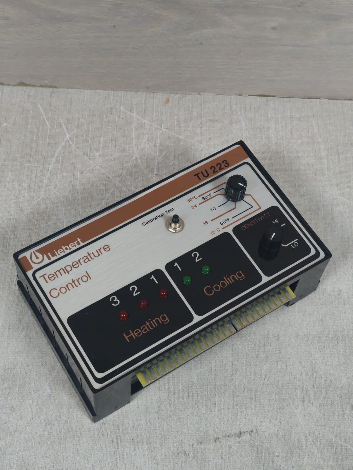 Liebert TU223 LIEBERT TU223 TEMPERATURE CONTROL 5
