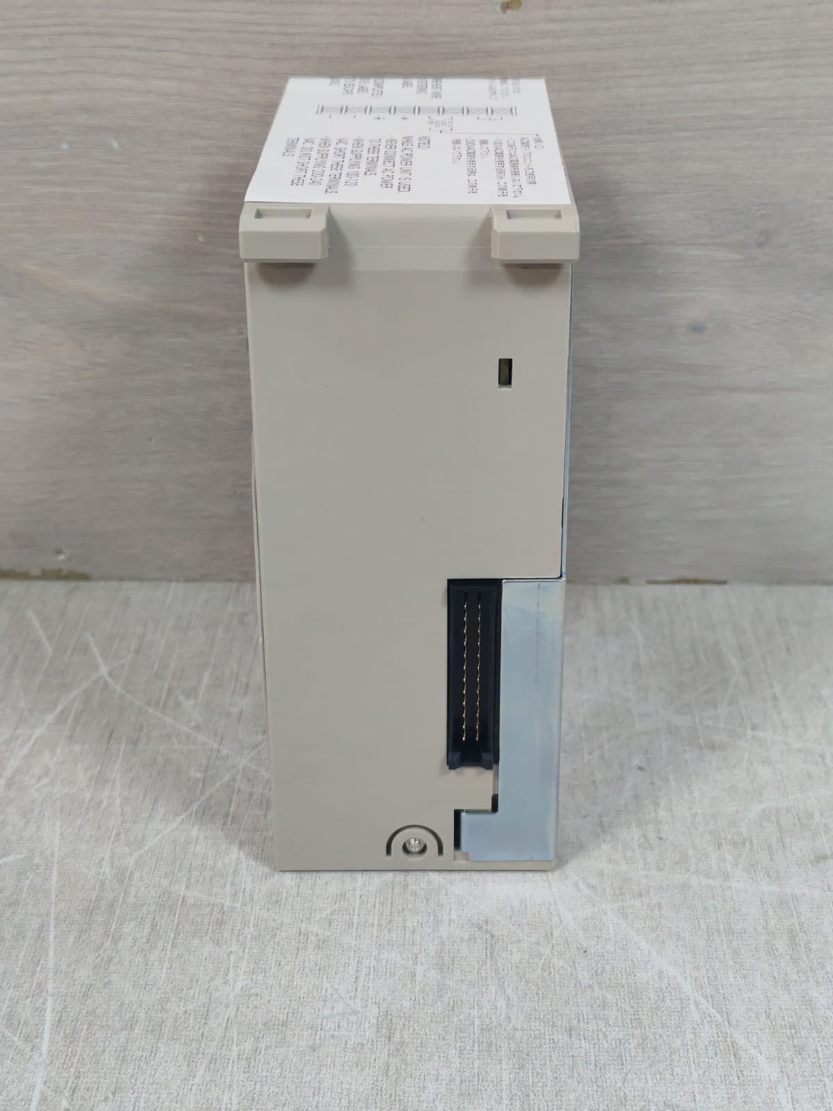 Omron C200-HW-PA204S OMRON C200-HW-PA204S POWER SUPPLY UNIT 120VA 5