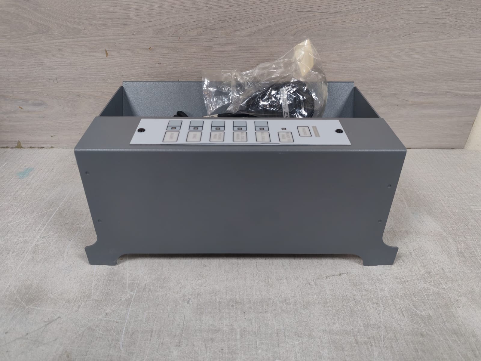 EDWARDS EST 3-ASU EDWARDS EST 3-ASU MICROPHONE / PAGING CONTROL AUDIO SOURCE UNIT 7