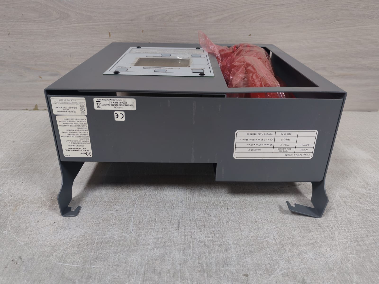 EDWARDS EST 3-FTCU EDWARDS EST 3-FTCU FIIRE FIGHTERS TELEPHONE CONTROL UNIT 8