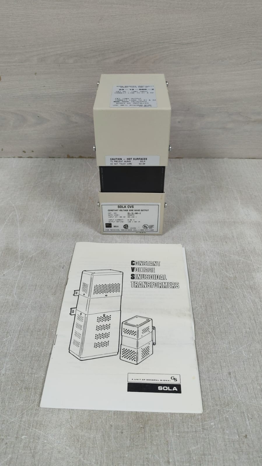 SOLA CVS 23-13-060-2 CONSTANT VOLTAGE SINE WAVE OUTPUT 120V