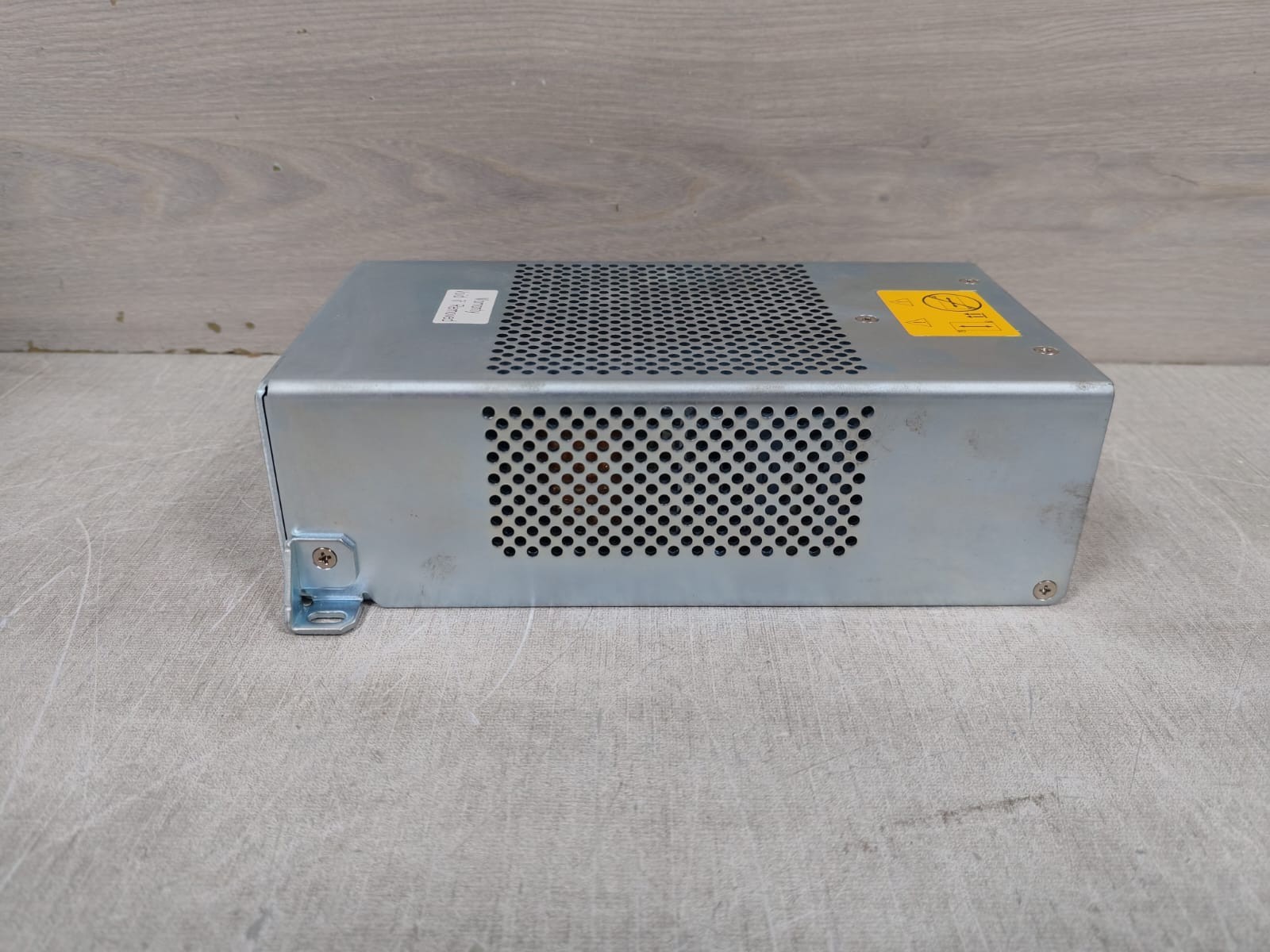 Cisco POE80U-560(G)C-R 341-0257-01 A0 CISCO POE80U-560(G)C-R 341-0257-01 A0 POWER INJECTOR 100-240V 9