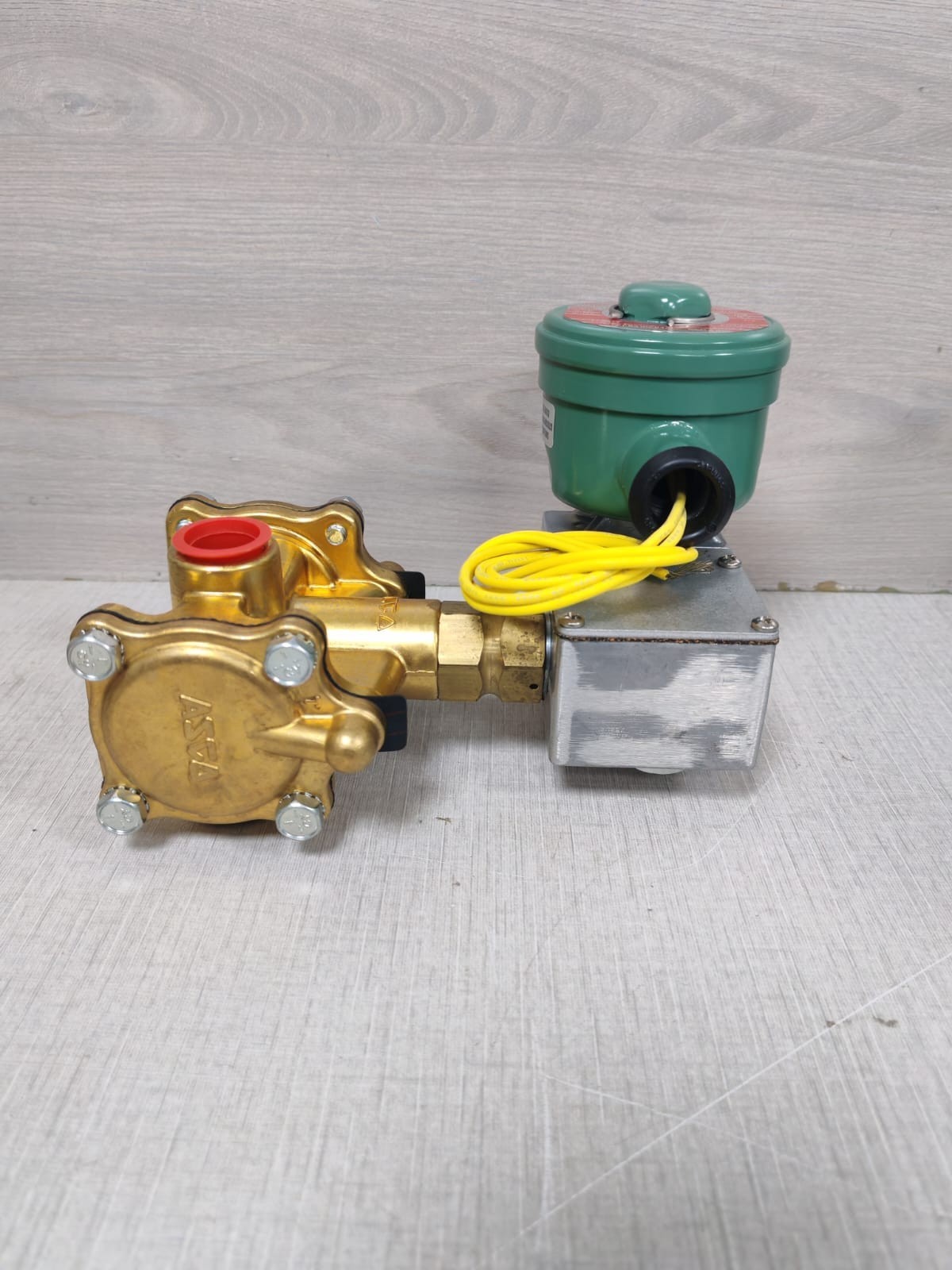 ASCO EF8310C042F / EFHP80171 ASCO EF8310C042F / EFHP80171 120/DC 36.2W VALVE 7