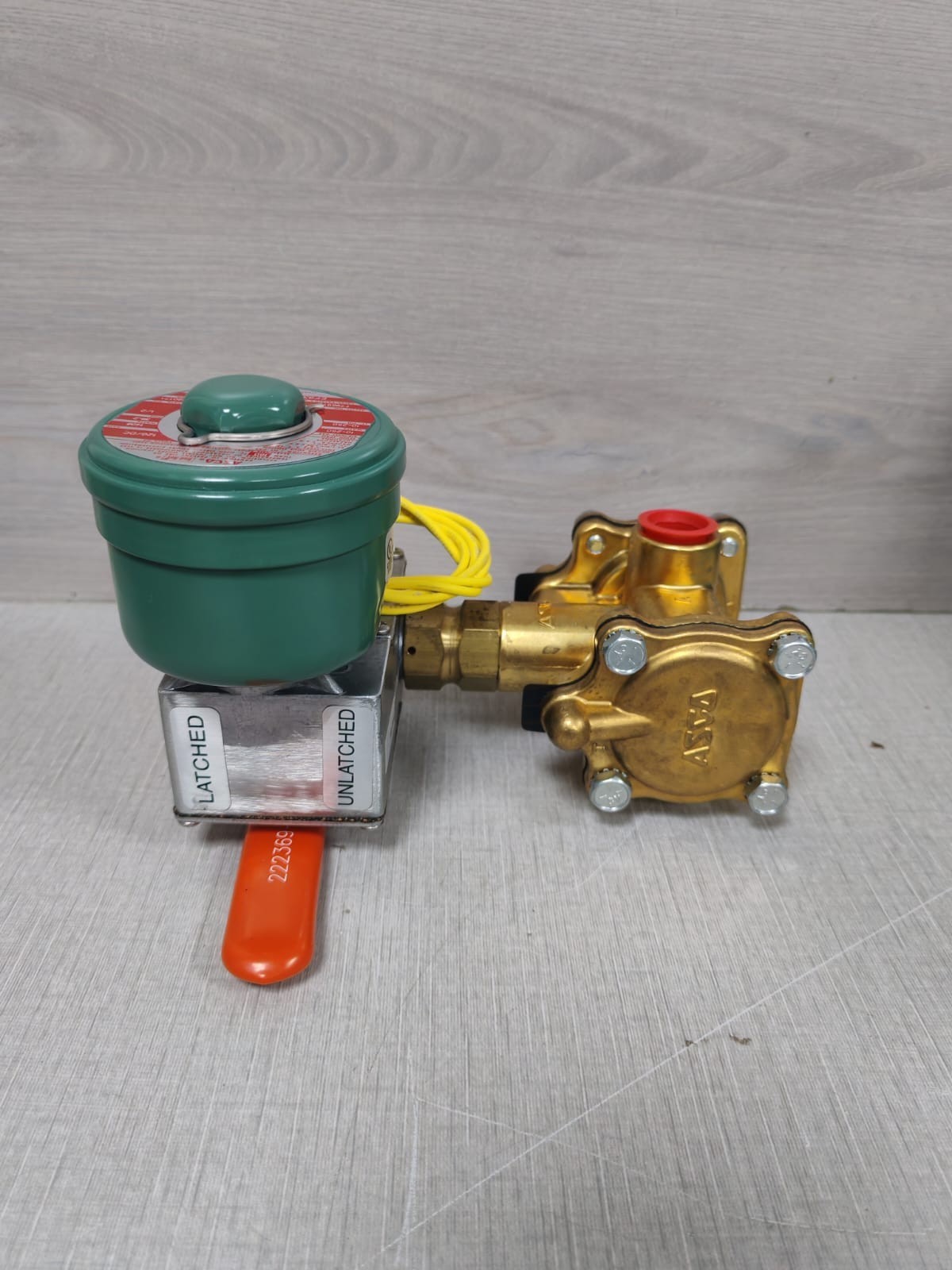 ASCO EF8310C042F / EFHP80171 ASCO EF8310C042F / EFHP80171 120/DC 36.2W VALVE 8