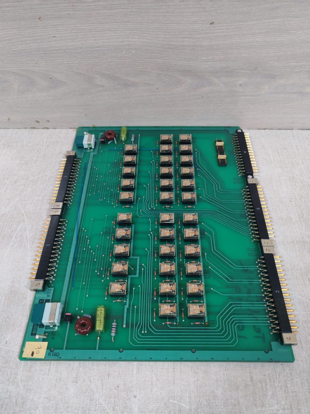 TBL L320-2001-T112/01 / L16B-2001-0110 TBL L320-2001-T112/01 / L16B-2001-0110 CIRCUIT BOARD 2
