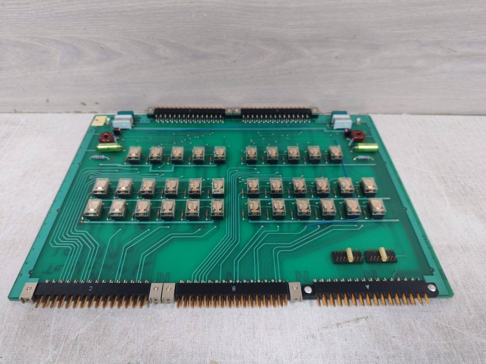 TBL L320-2001-T112/01 / L16B-2001-0110 TBL L320-2001-T112/01 / L16B-2001-0110 CIRCUIT BOARD 3