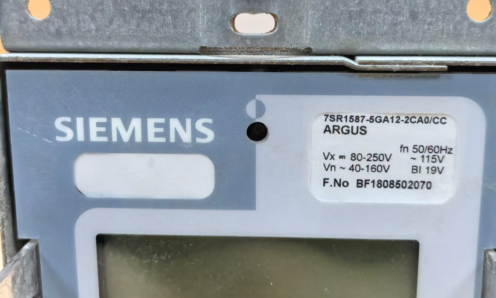 Siemens 7SR1587-5GA12-2CA0/CC SIEMENS 7SR1587-5GA12-2CA0/CC ARGUS VOLTAGE FREQUENCY RELAY 2