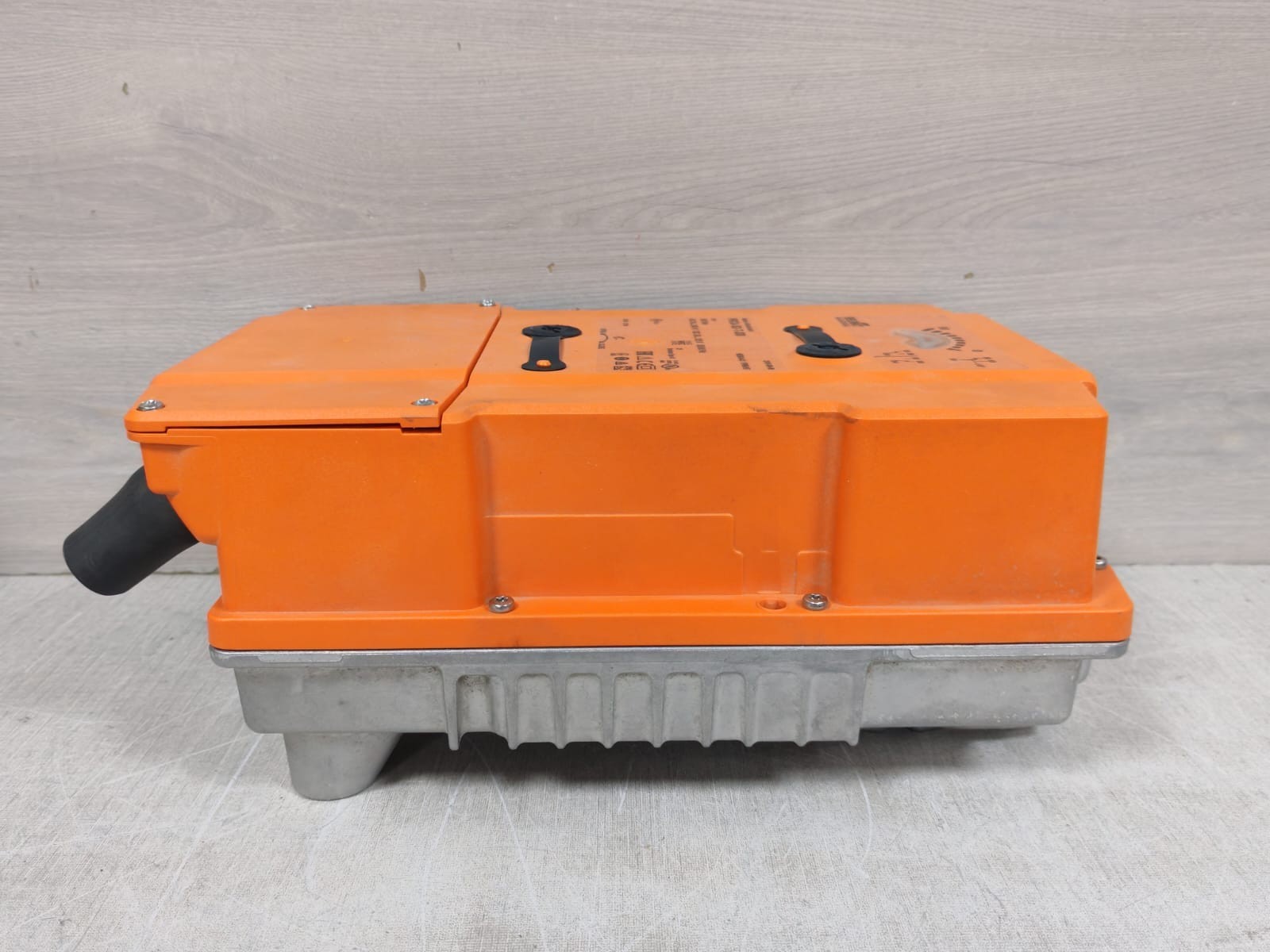 Belimo PRCA-S2-T-200 BELIMO PRCA-S2-T-200 VALVE ACTUATOR 7