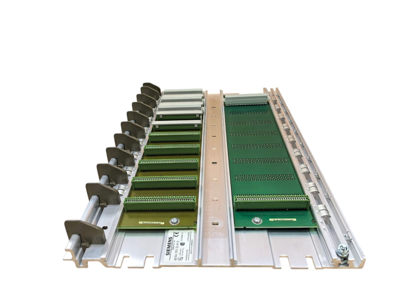 Siemens 6ES5 701-2LA12 SIEMENS 6ES5 701-2LA12 SIMATIC S5 SUBRACK ER2 5