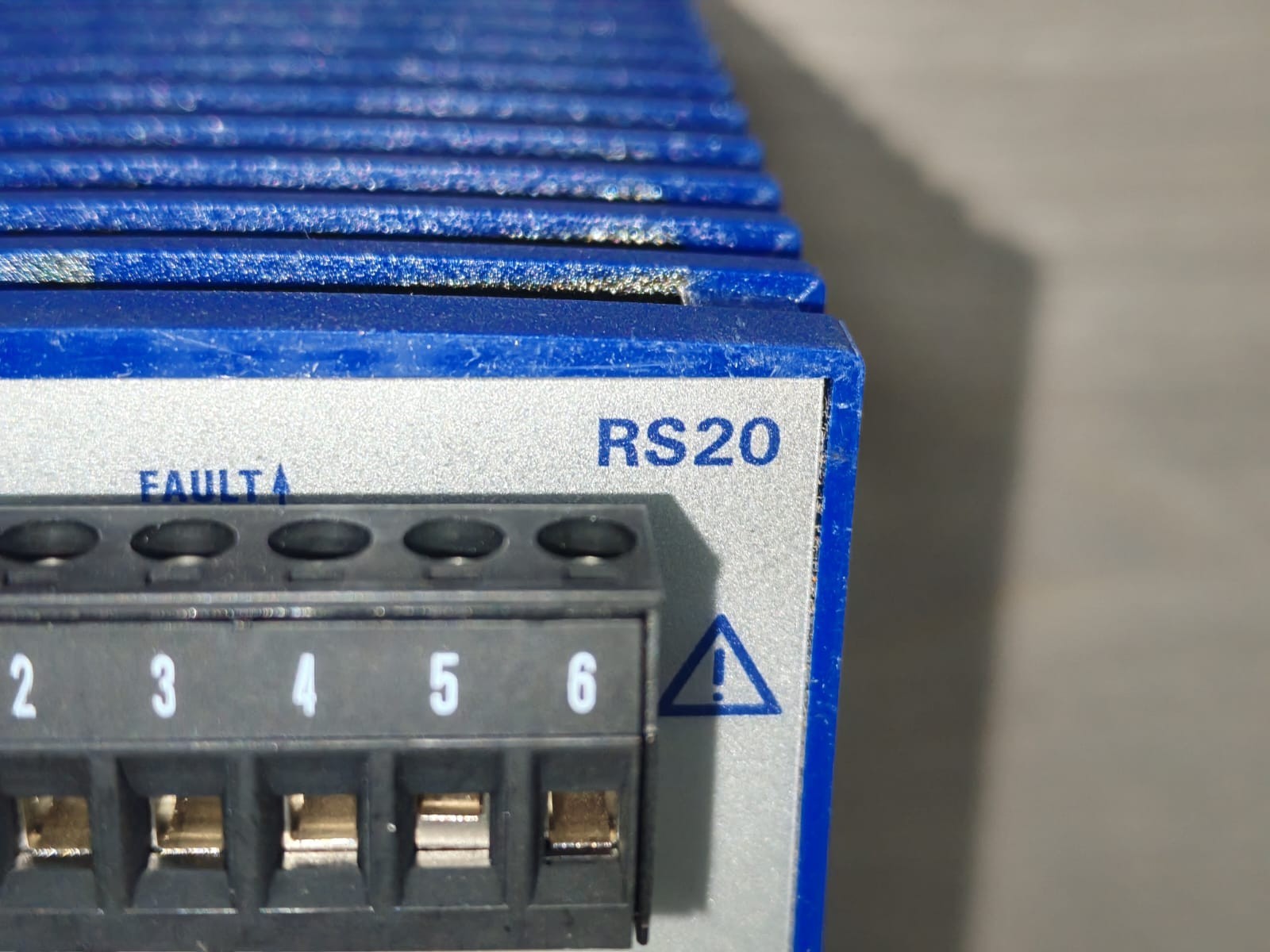 HIRSCHMANN RS20-0800M2MSDAEHH09.0.04 HIRSCHMANN RS20 / RS20-0800M2MSDAEHH09.0.04 RAIL SWITCH 3