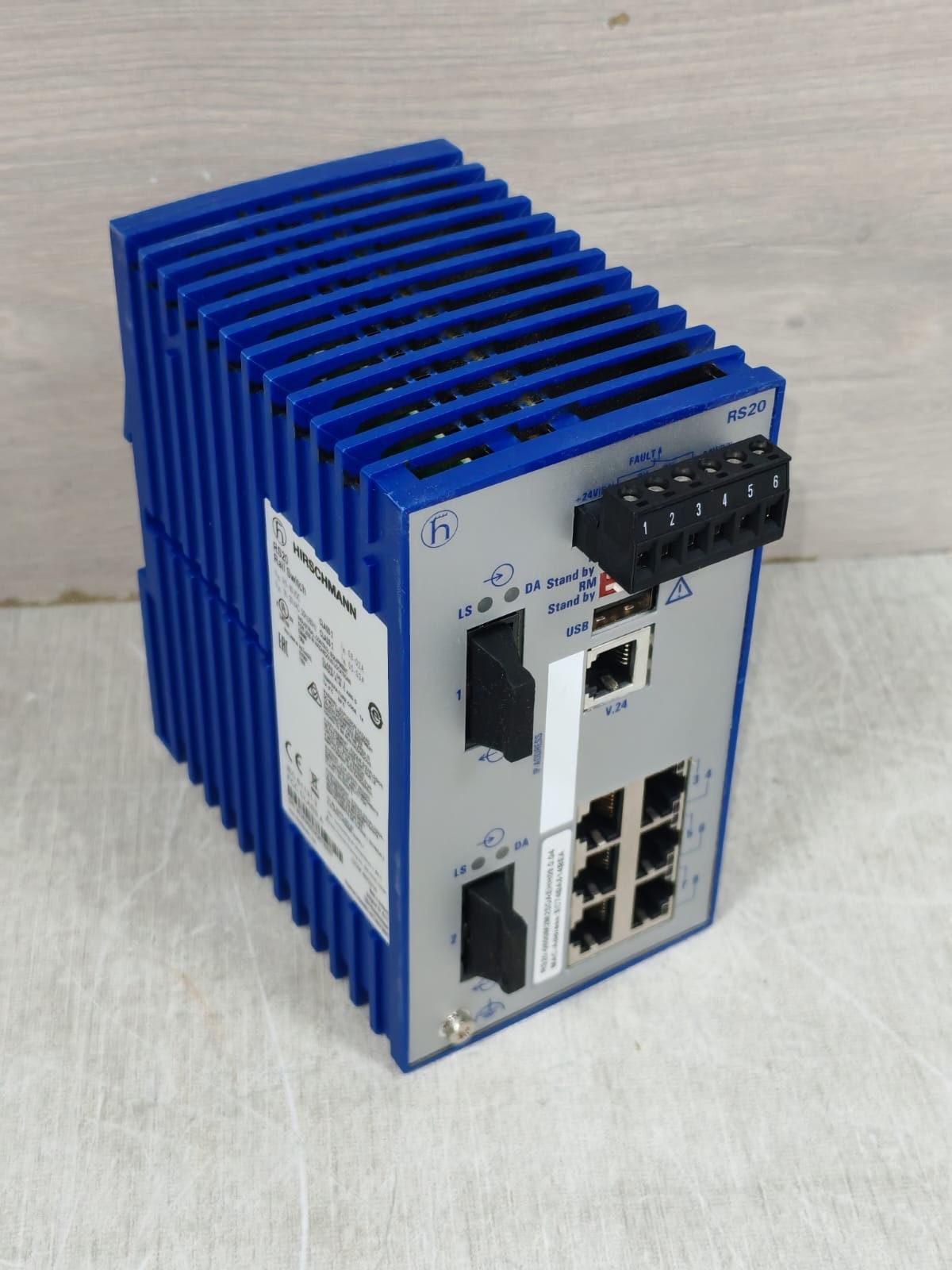 HIRSCHMANN RS20-0800M2MSDAEHH09.0.04 HIRSCHMANN RS20 / RS20-0800M2MSDAEHH09.0.04 RAIL SWITCH 4