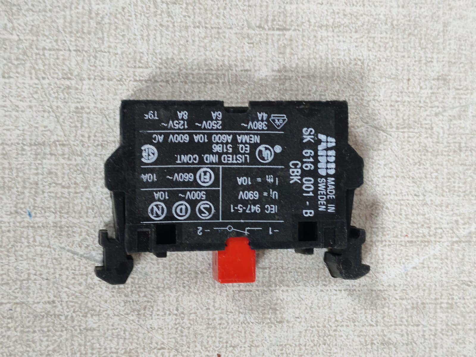 ABB SK616001-B ABB CONTROL SK616001-B CONTACT BLOCK 4