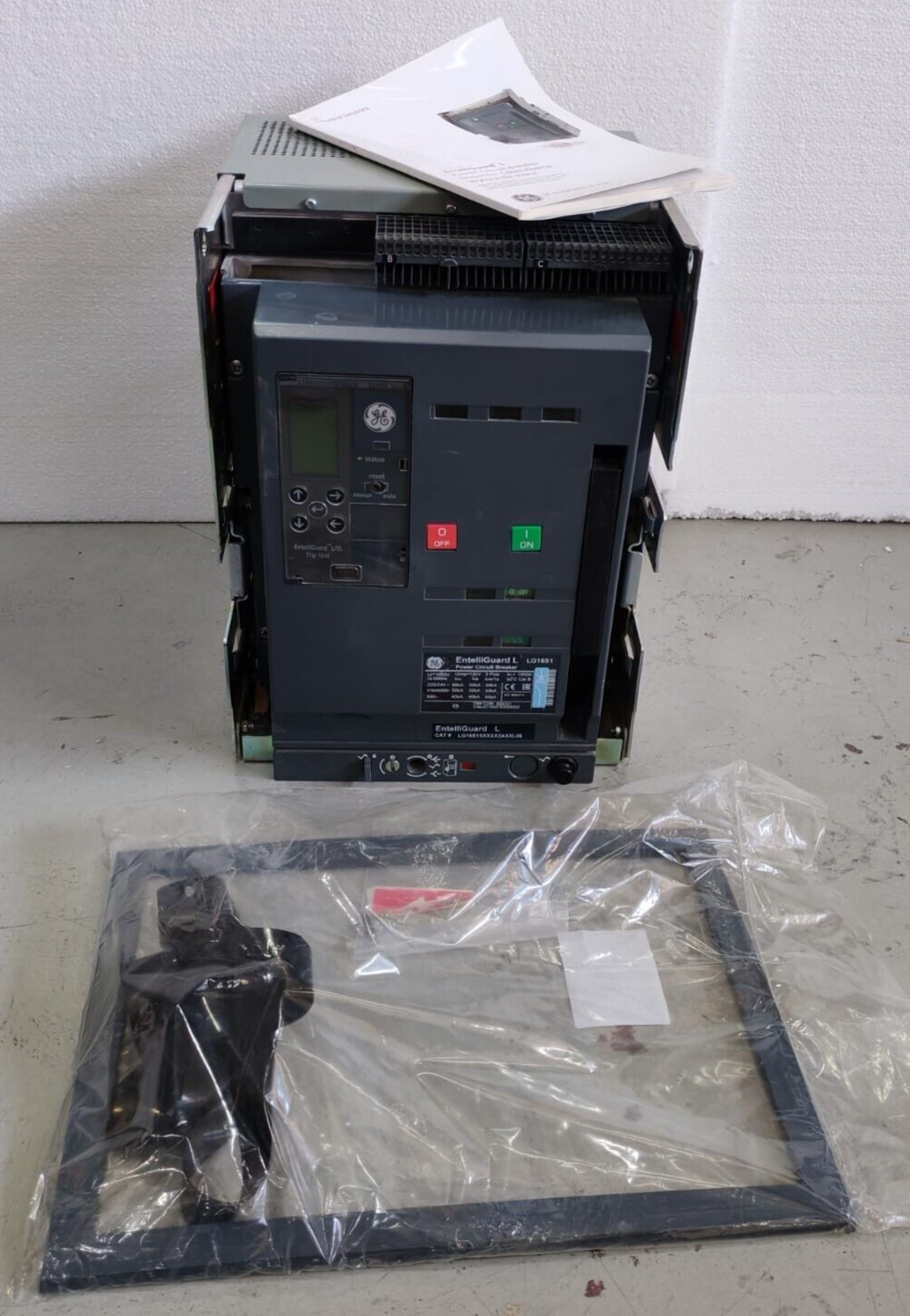GE EntelliGuard L LG16S1 LTG00K9XXSFXXXX IN=1600A BB5321 Power Circuit Breaker.