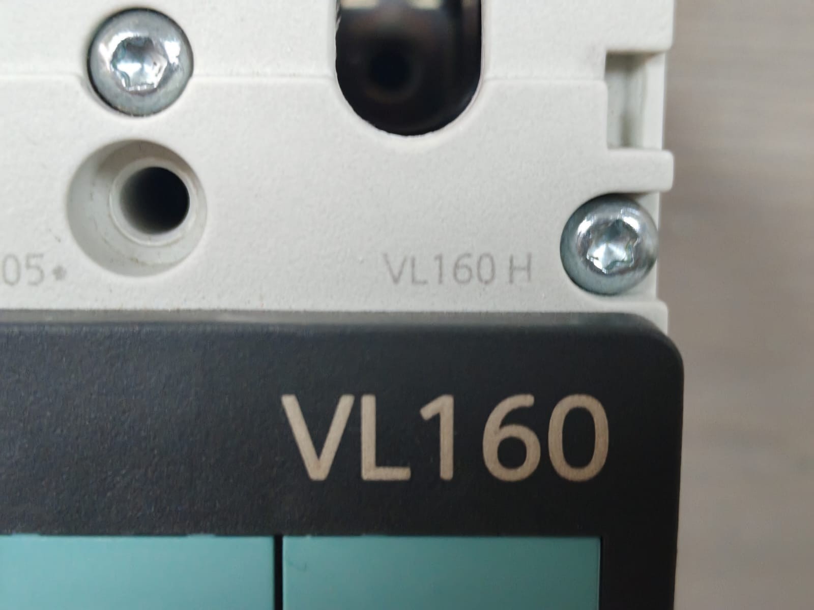 Siemens VL160 3VL2716-2AA36-0AA0 SIEMENS VL160/ VL160H 3VL2716-2AA36-0AA0 MOLDED CASE CIRCUIT BREAKER 2