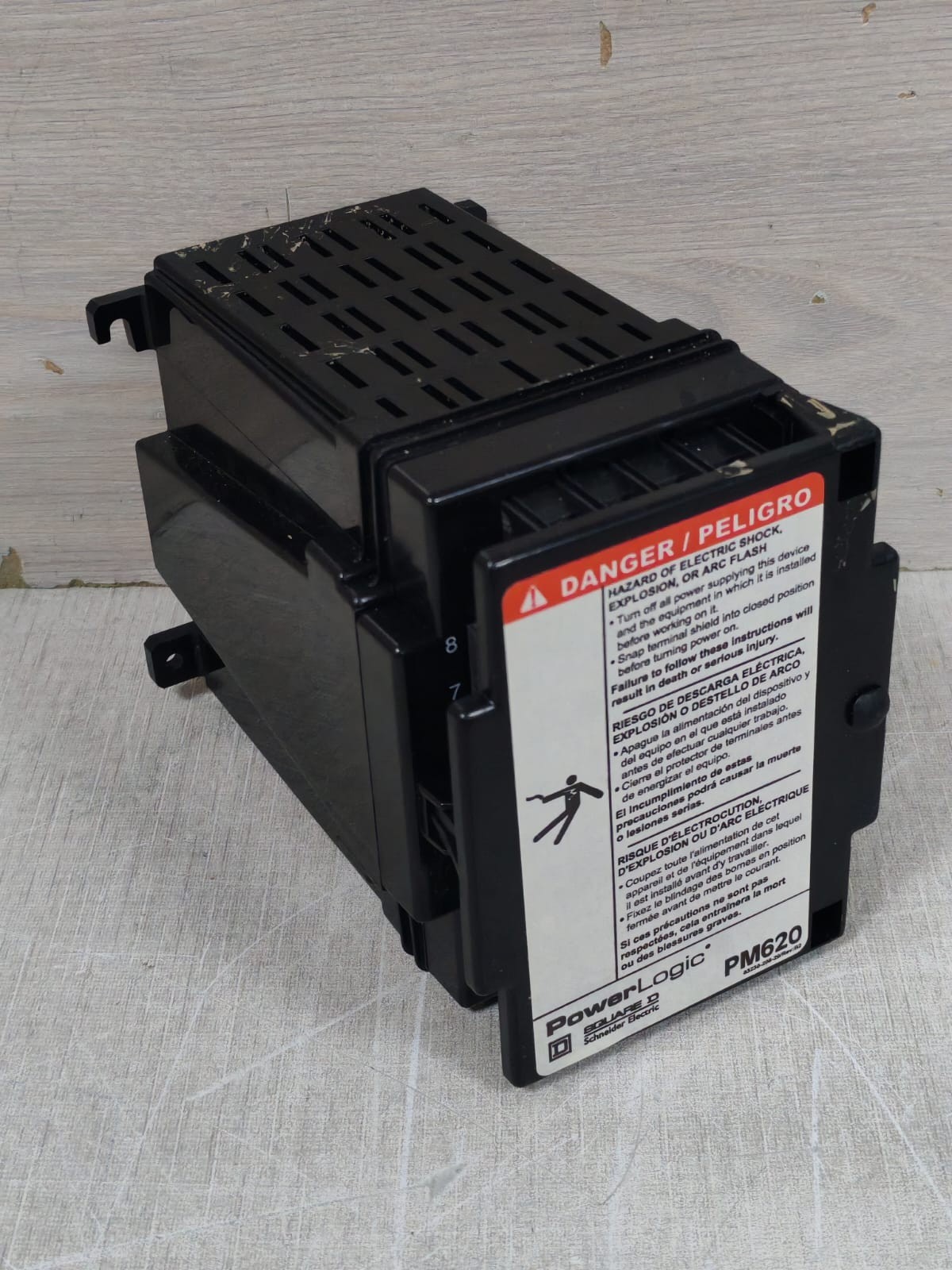 Square D 3020 PM-620 SQUARE D POWERLOGIC 3020 PM-620 POWER METER 90VAC-264VAC 4