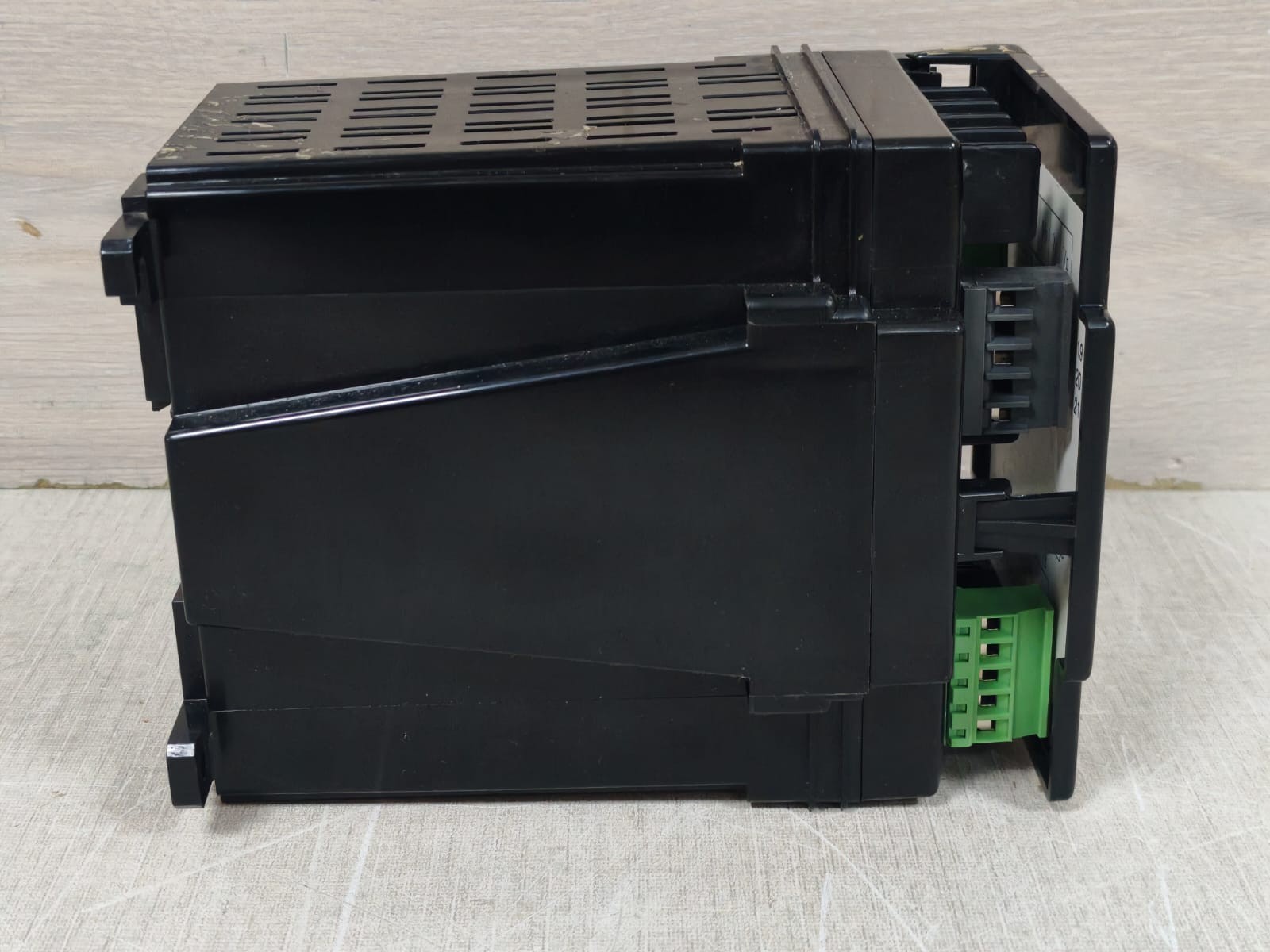 Square D 3020 PM-620 SQUARE D POWERLOGIC 3020 PM-620 POWER METER 90VAC-264VAC 9