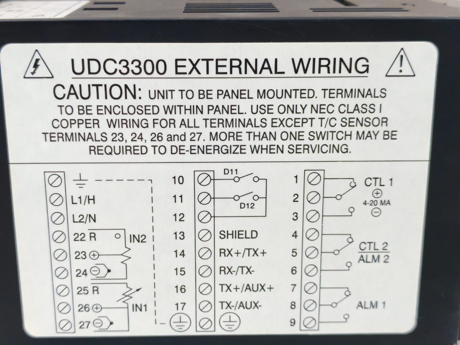 Honeywell UDC3300 HONEYWELL UDC3300 TEMPERATURE CONTROLLER 90-250VAC 8