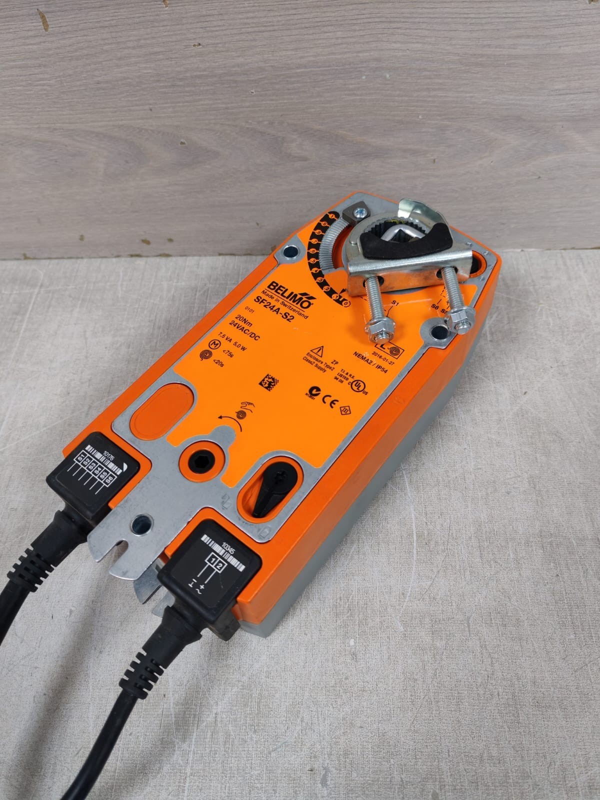 Belimo SF24A-S2 BELIMO SF24A-S2 ROTARY ACTUATOR 24VAC/DC 6
