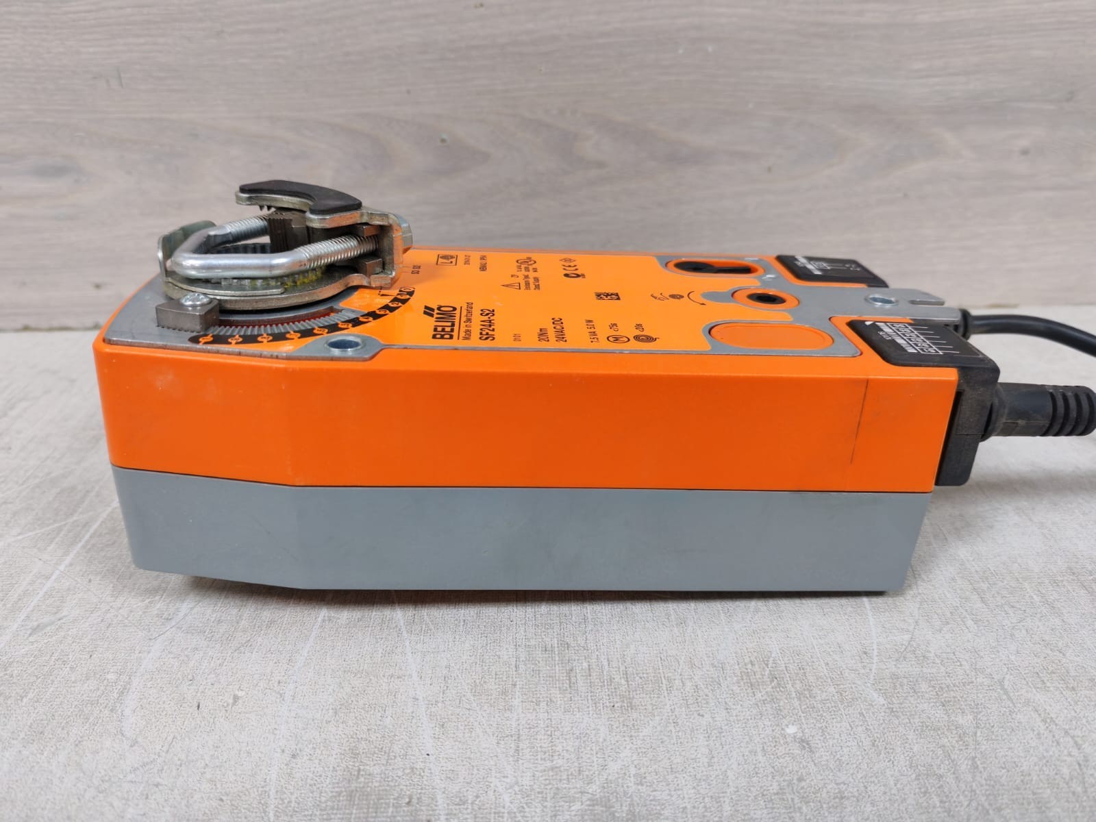 Belimo SF24A-S2 BELIMO SF24A-S2 ROTARY ACTUATOR 24VAC/DC 10