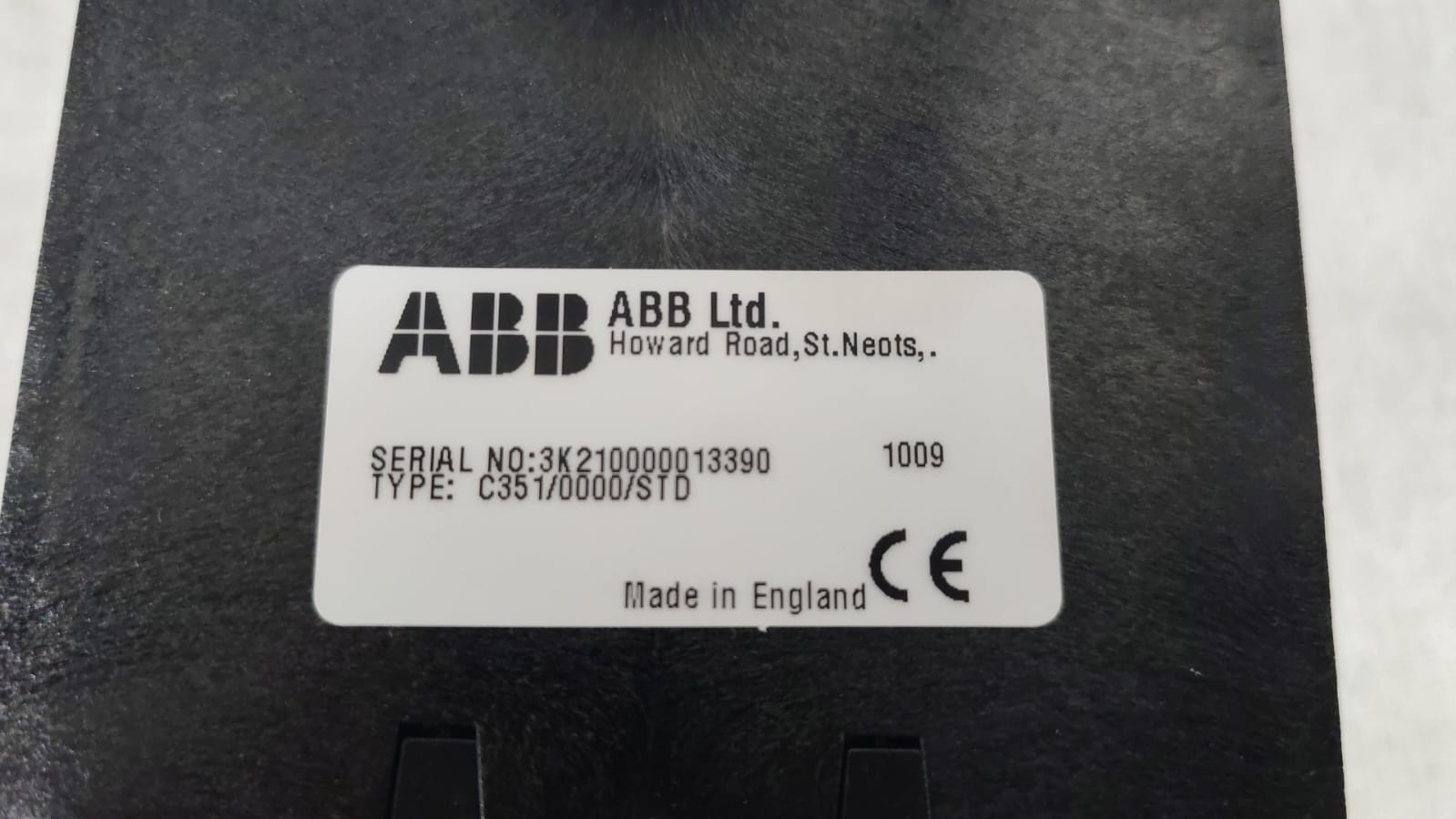 ABB C351/0000/STD ABB COMMANDER 350 C351/0000/STD UNIVERSAL PROCESS CONTROLLER 100-240VAC 8