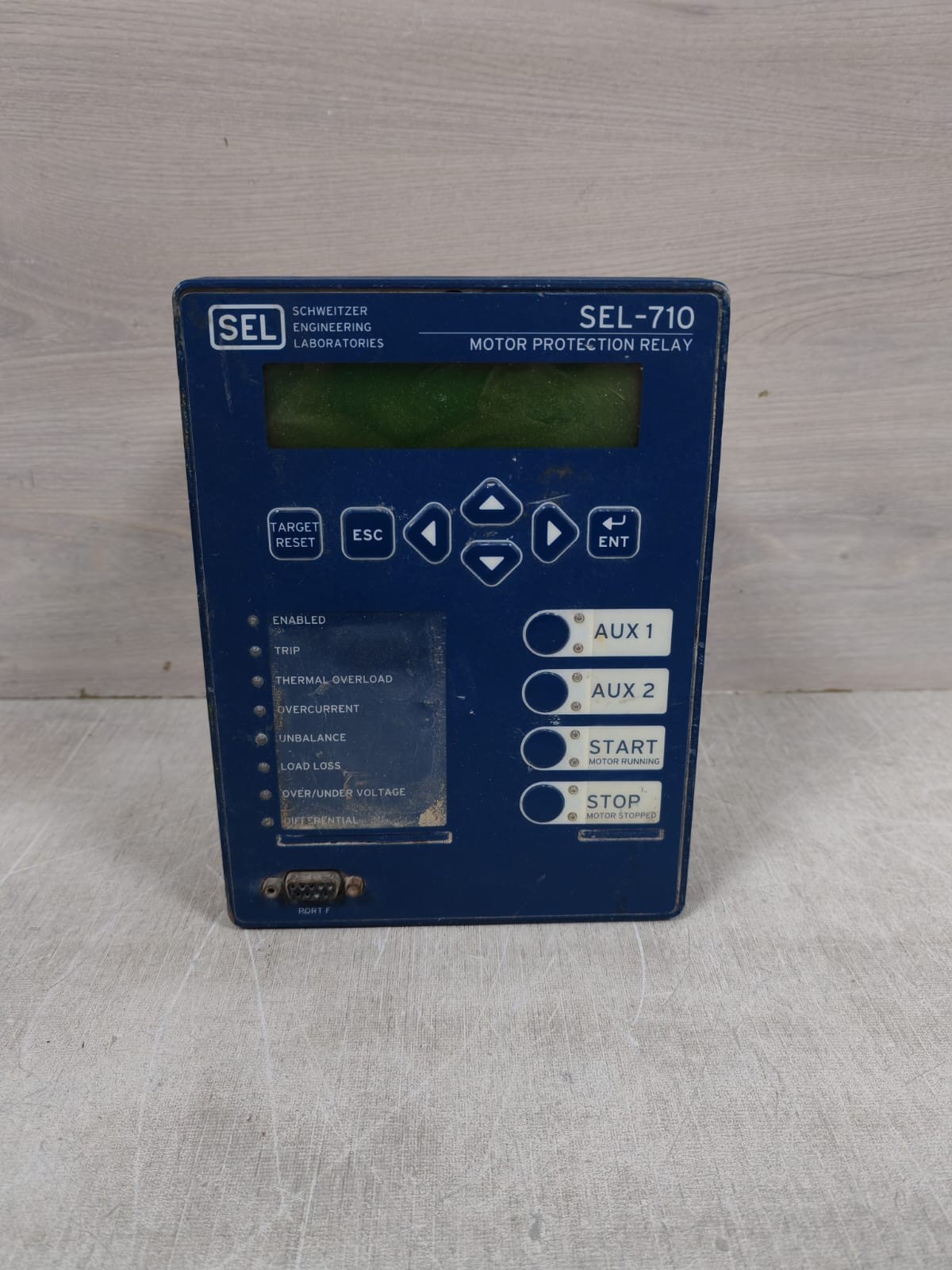 SEL SEL-710 07001ABA9X72850210 SEL-710 07001ABA9X72850210 MOTOR PROTECTION RELAY 110-250V 3
