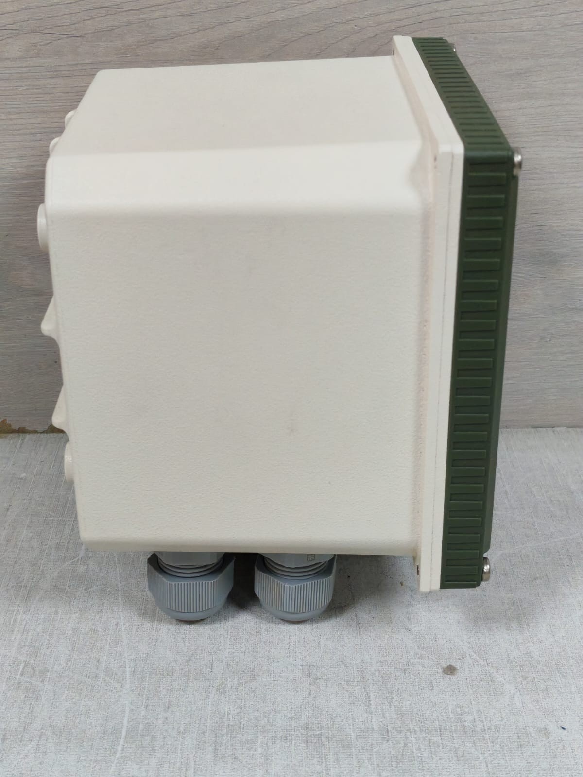 Yokogawa EXA PH402 / PH402G-E-1-E/Q/PM YOKOGAWA EXA PH402 / PH402G-E-1-E/Q/PM EXA PH CONVERTER 7
