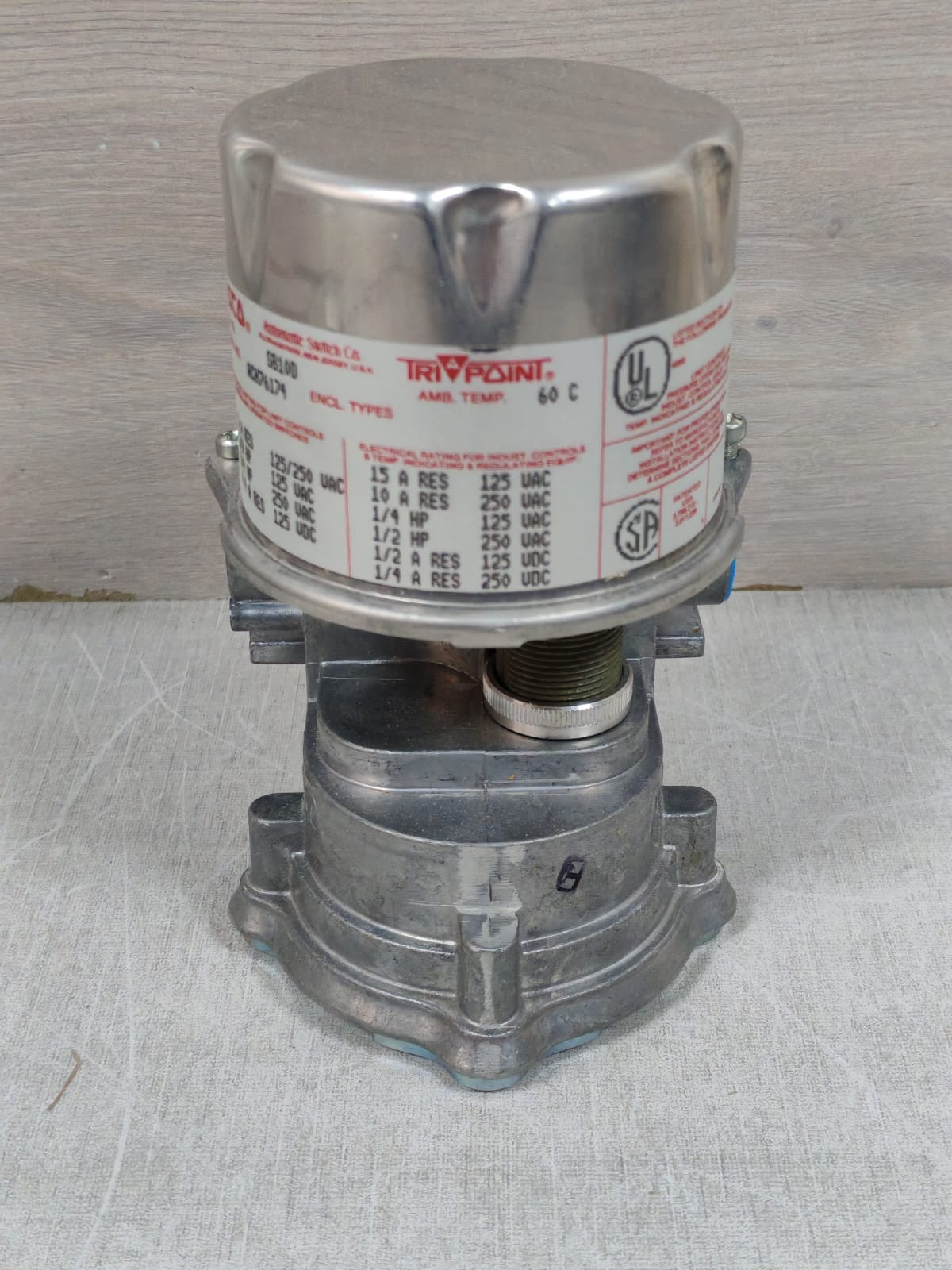 ASCO SB10D ASCO SB10D PRESSURE SWITCH 125-250VAC 5A 2