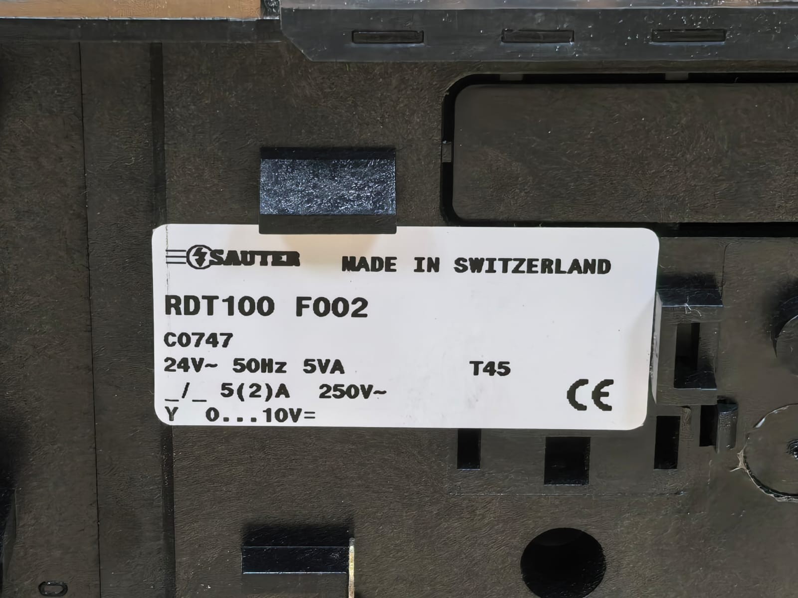 Sauter RDT100 SAUTER RDT100 F002 FLEXOTRON CONTROLLER 8